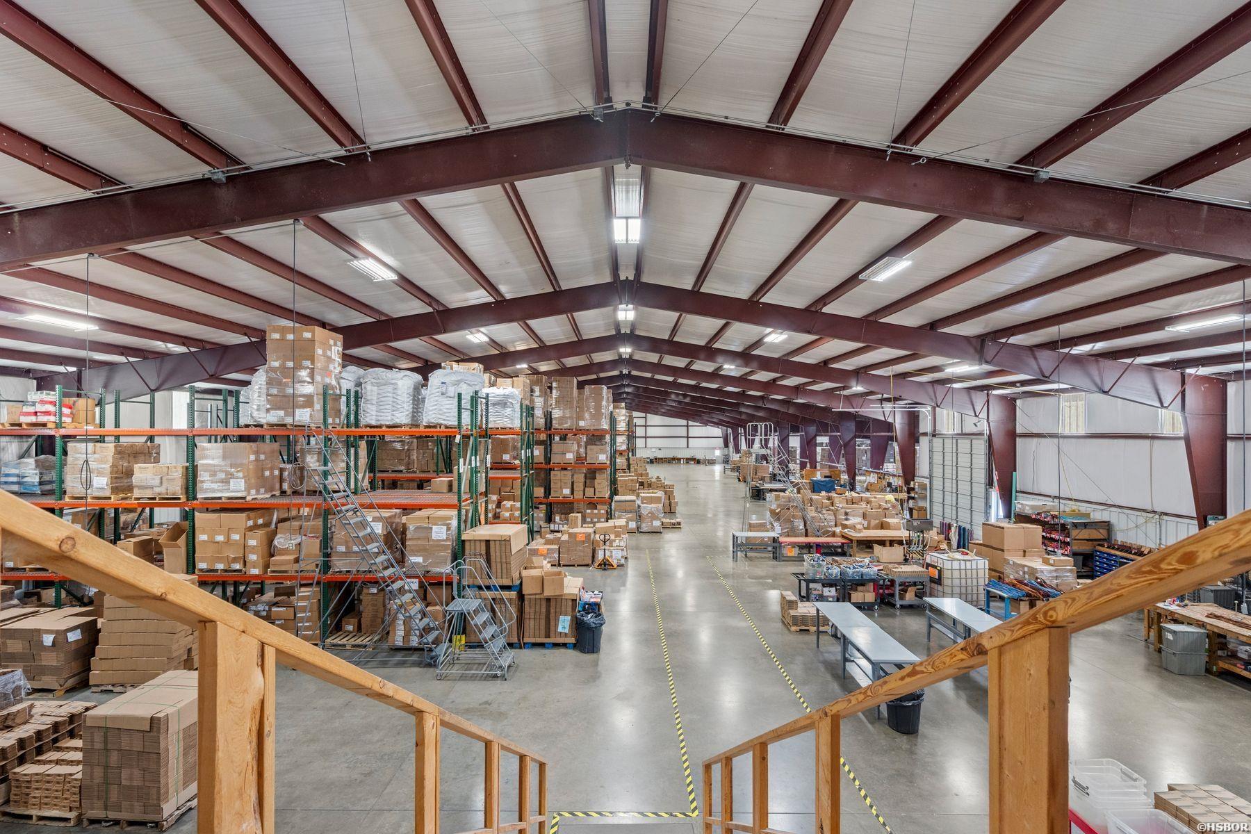 736 Mid America Boulevard Property Photo 13