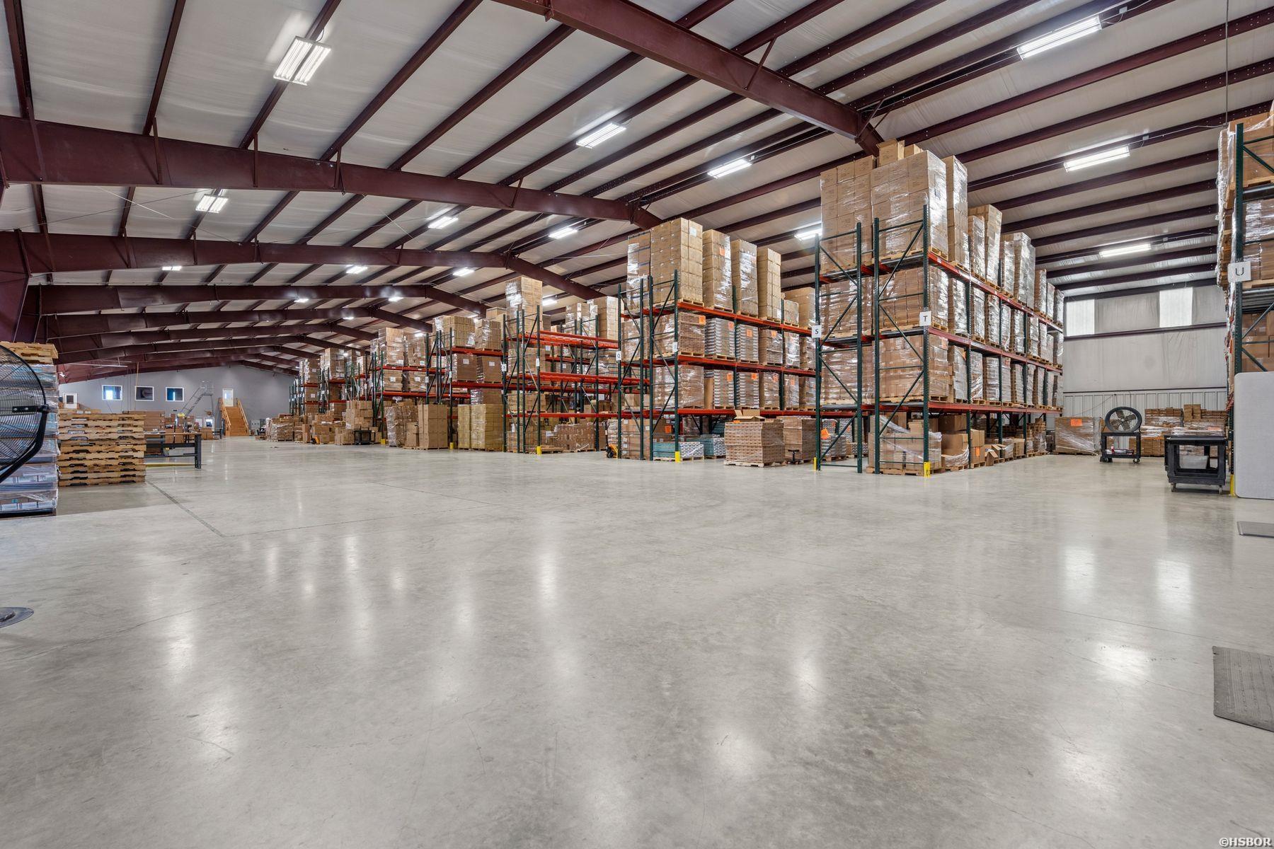 736 Mid America Boulevard Property Photo 15