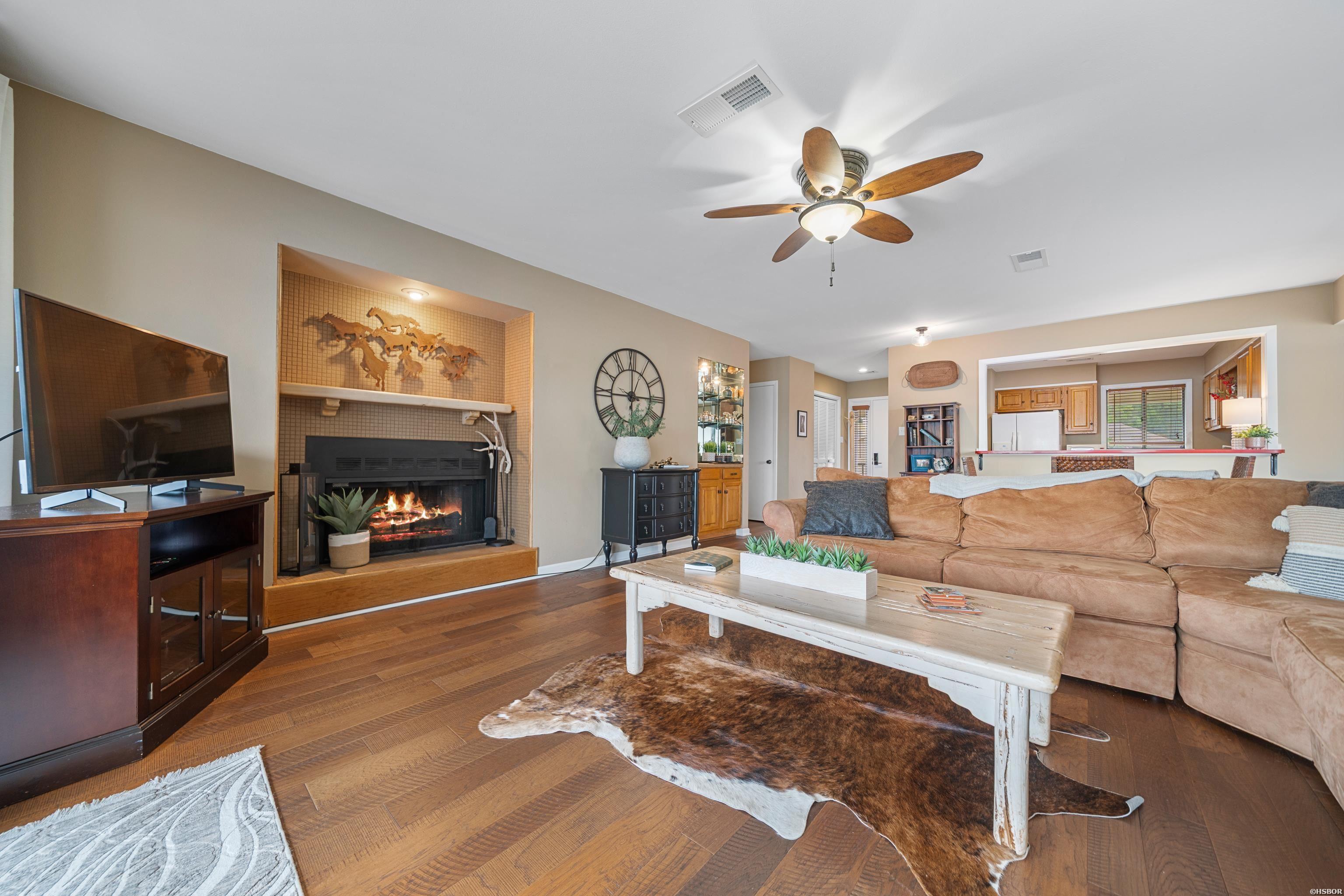 200 Pretti Point Property Photo 7