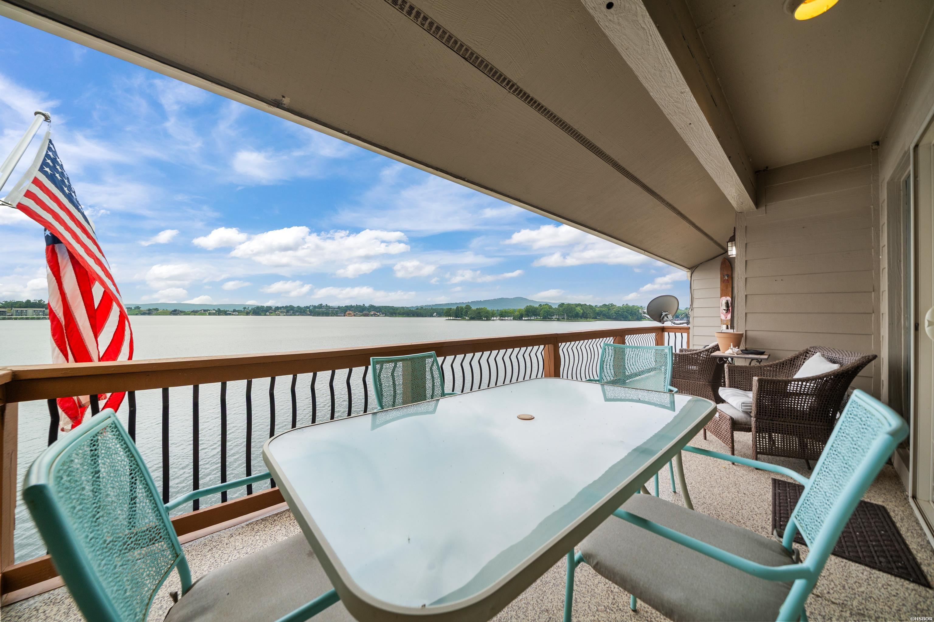 200 Pretti Point Property Photo 29