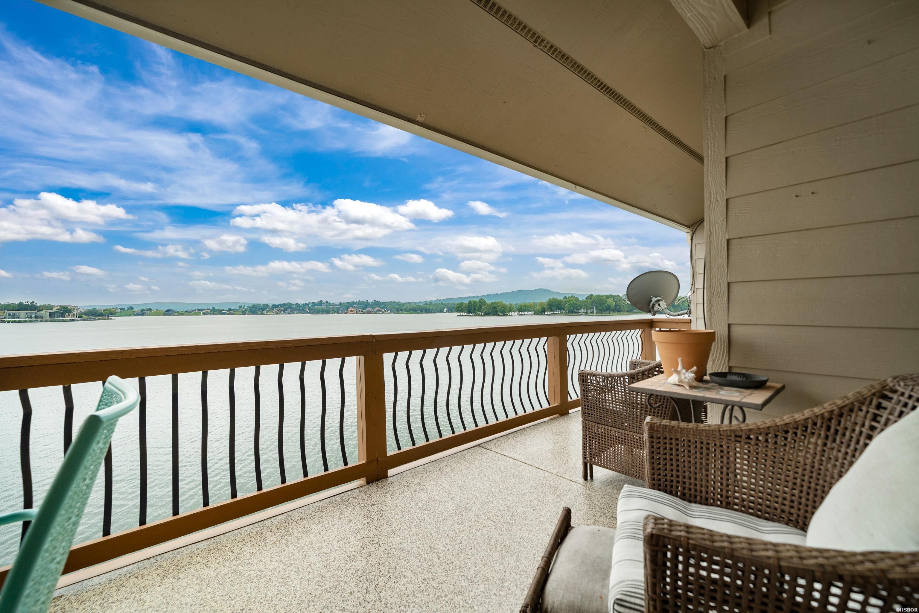 200 Pretti Point Property Photo 32