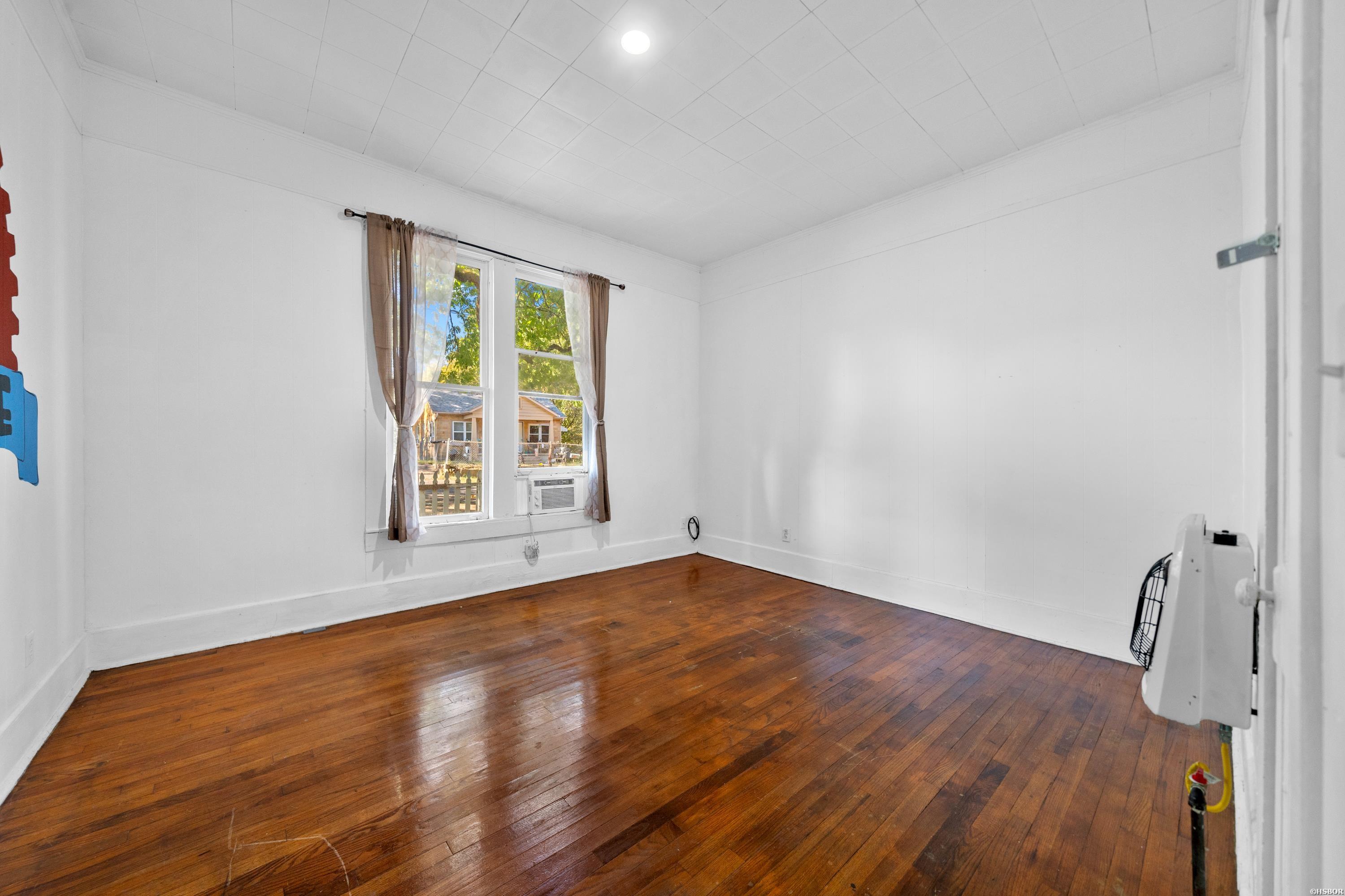 216 Elizabeth Terrace Property Photo 18