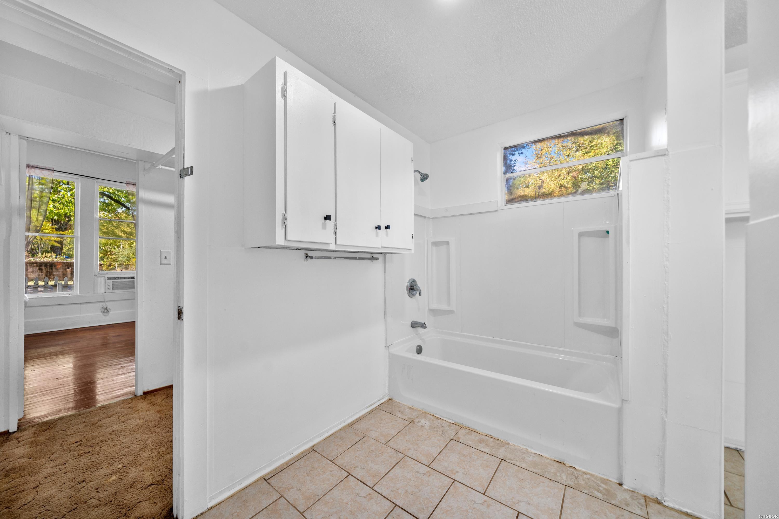 216 Elizabeth Terrace Property Photo 22