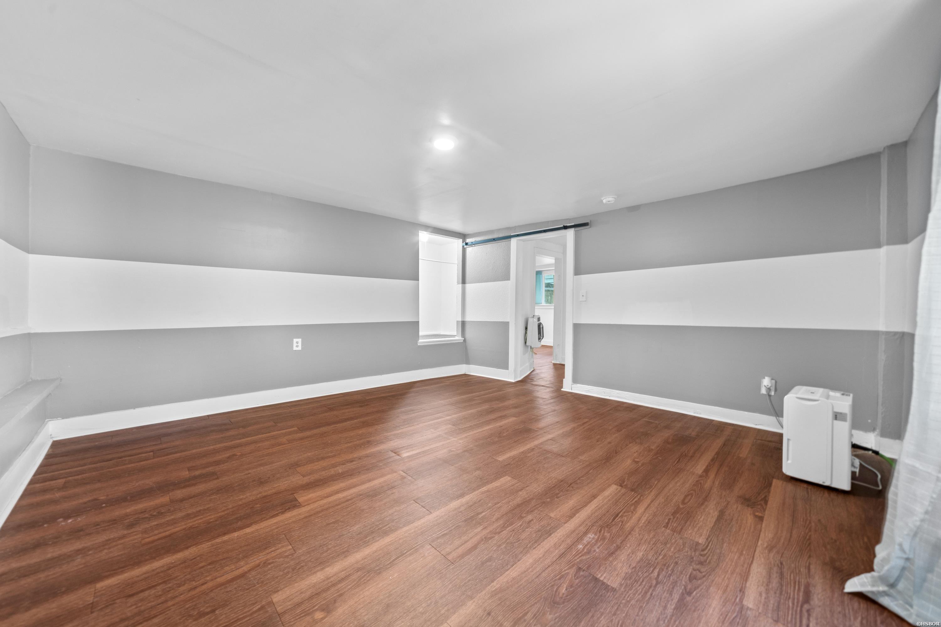 216 Elizabeth Terrace Property Photo 38