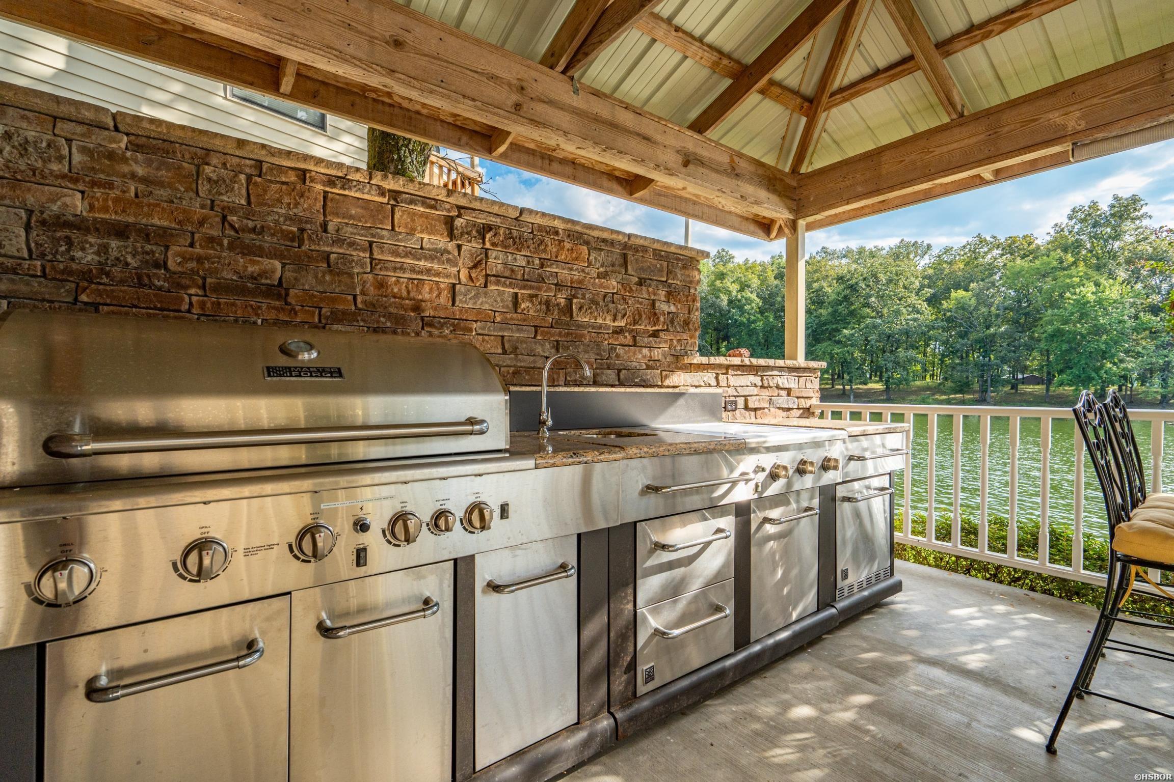 431 Lockhaven Point Property Photo 44