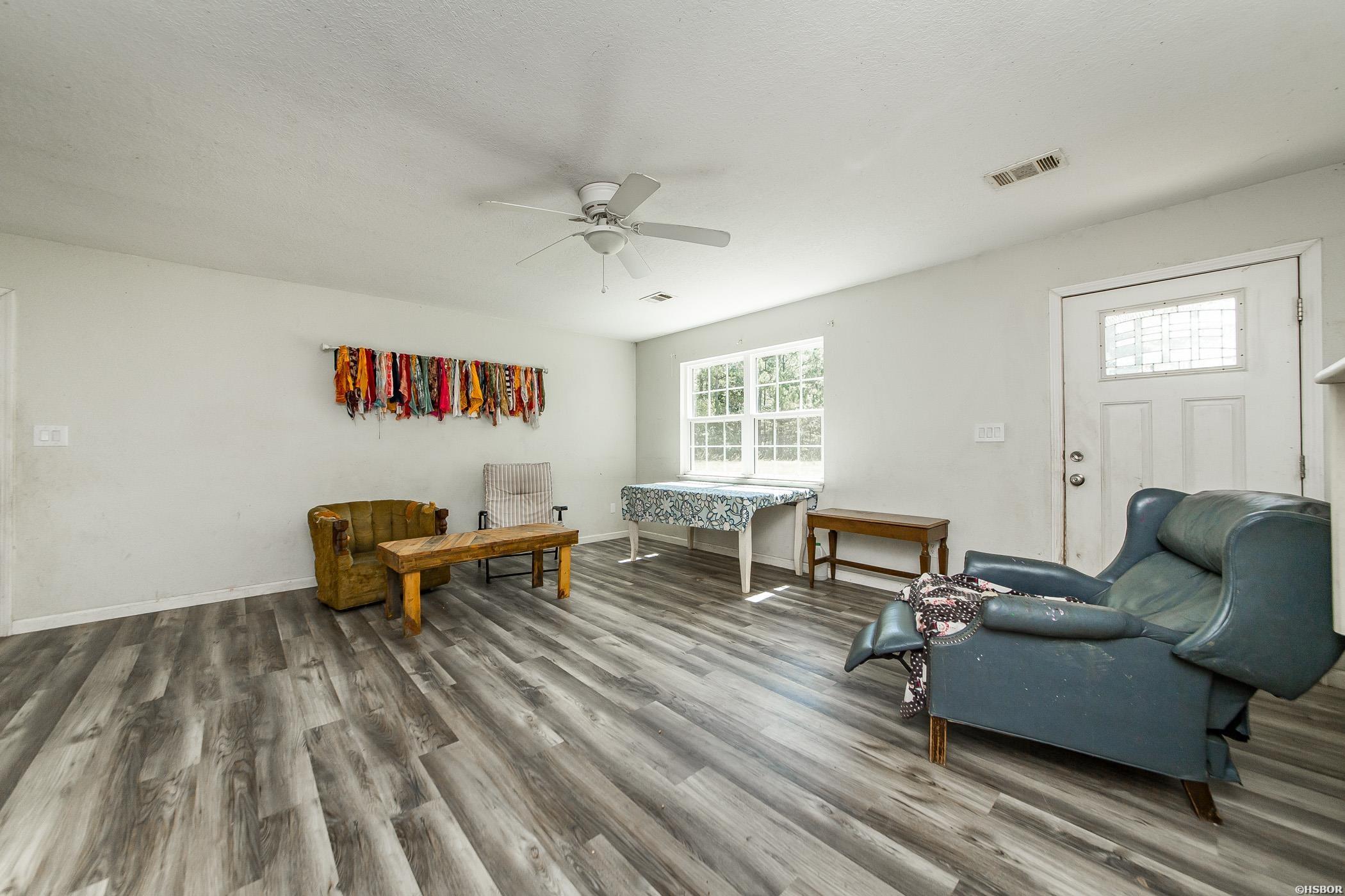 883 Ozark Loop Property Photo 8