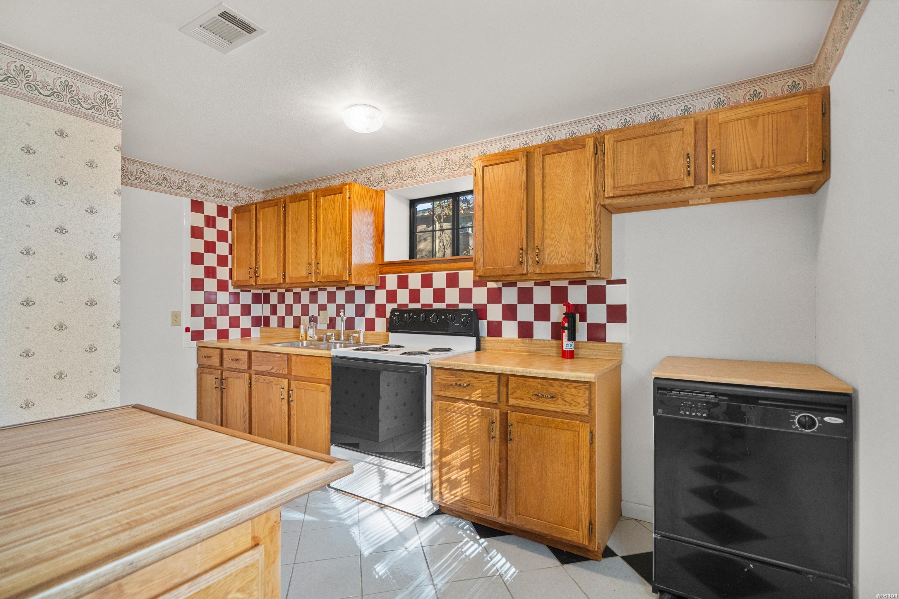 106 Pinehaven Place Property Photo 15