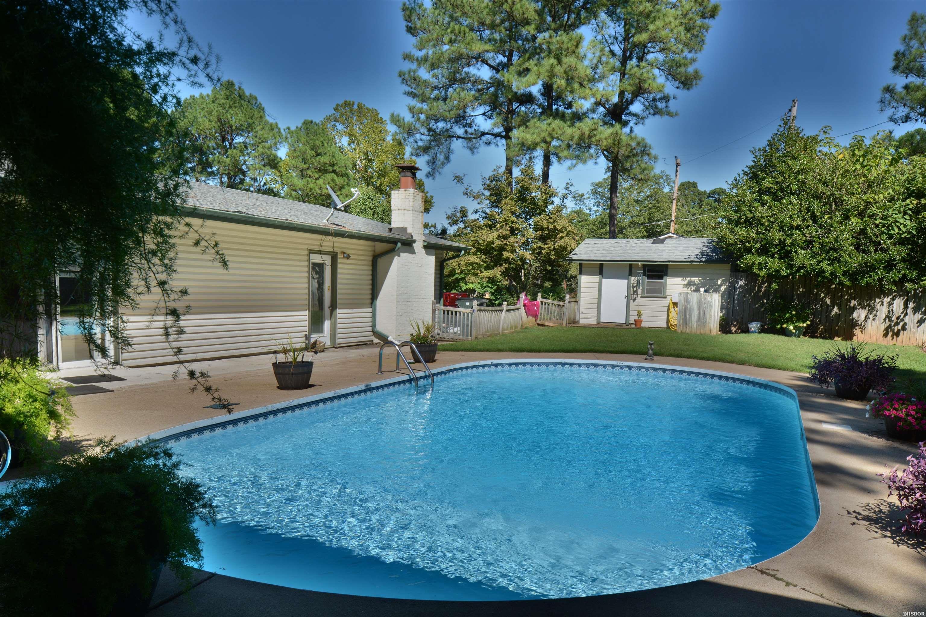 3435 Albert Pike Road Property Photo 1