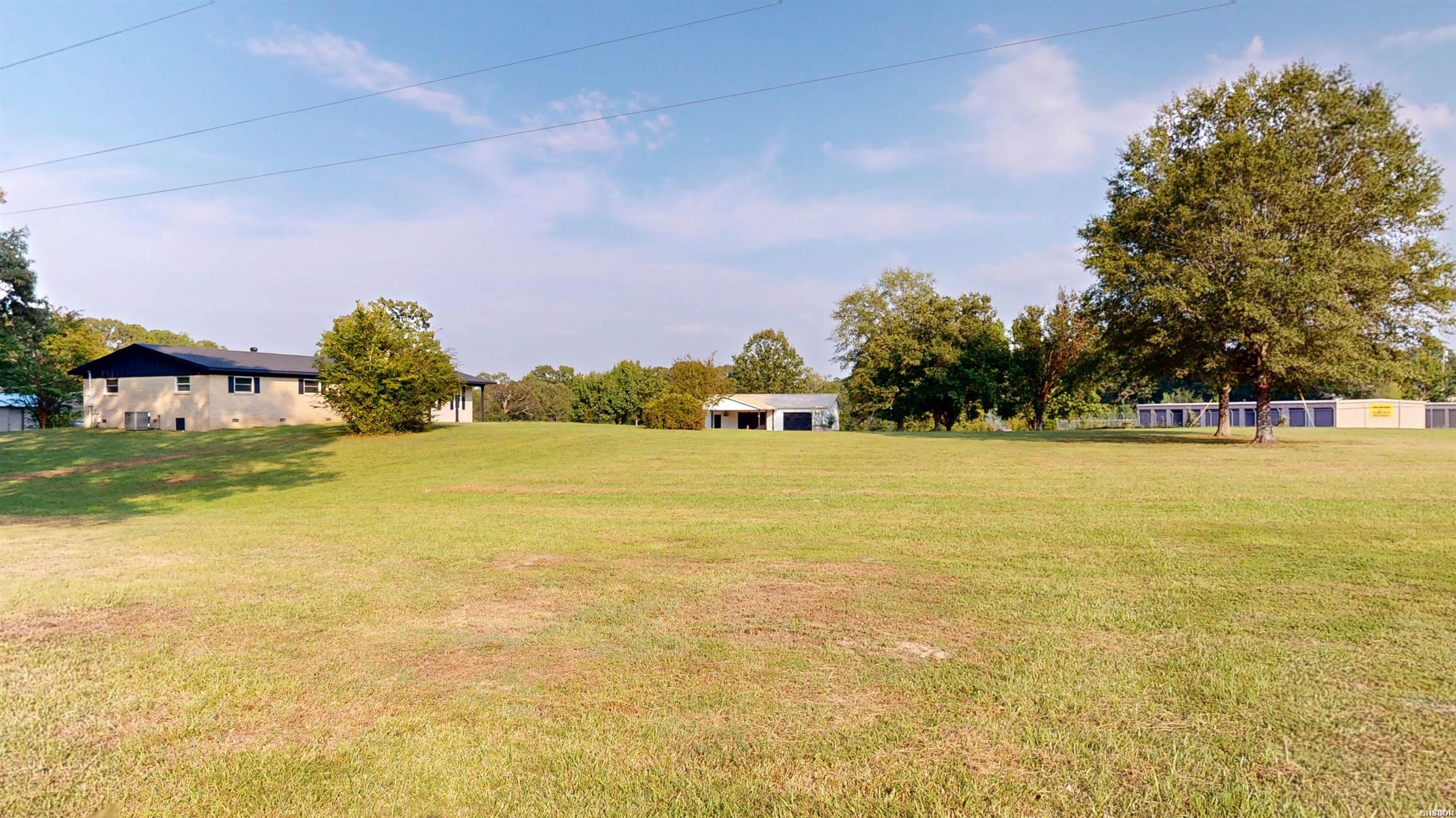 2570 Highway 7 Property Photo 9