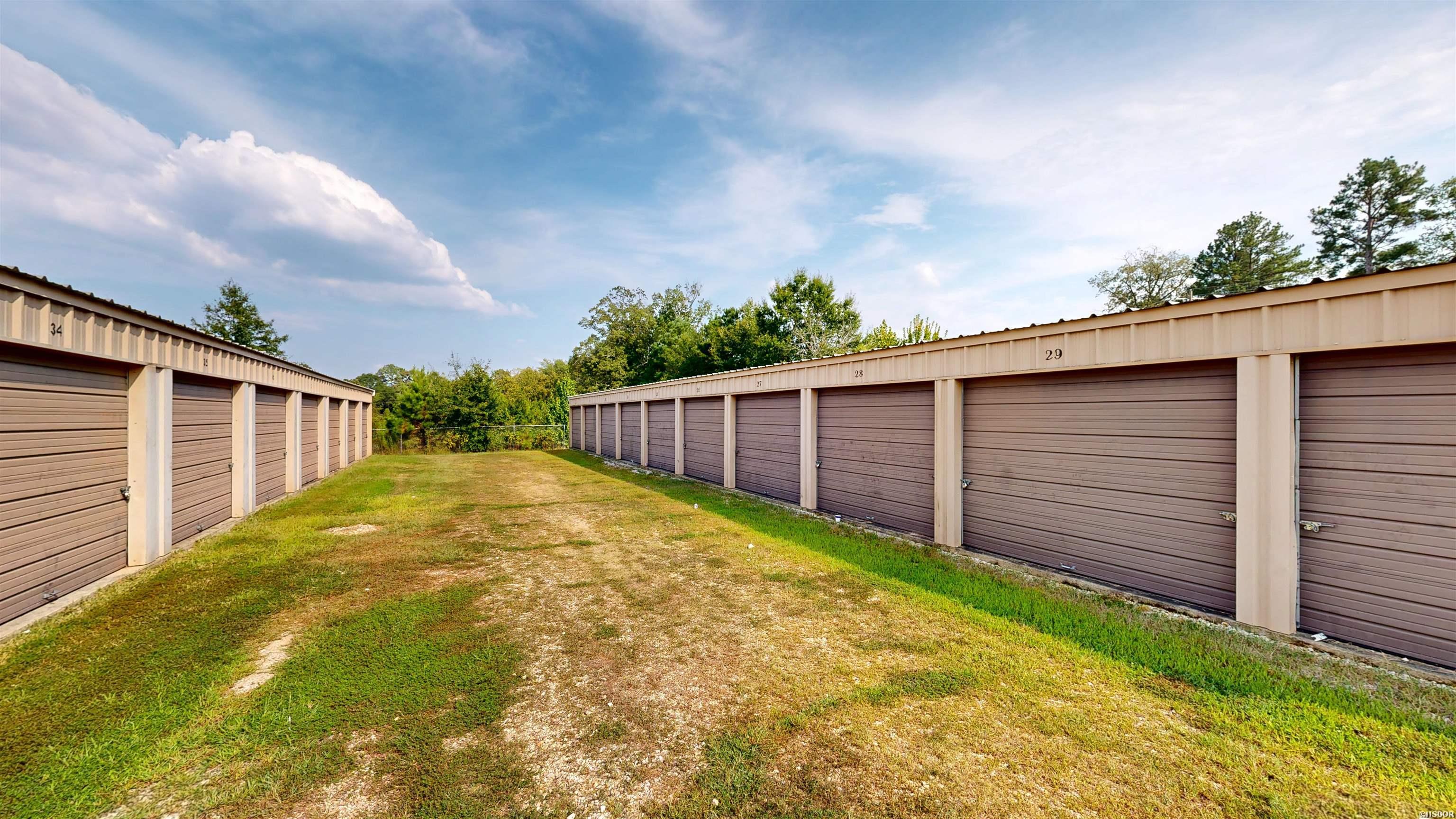 2570 Highway 7 Property Photo 11