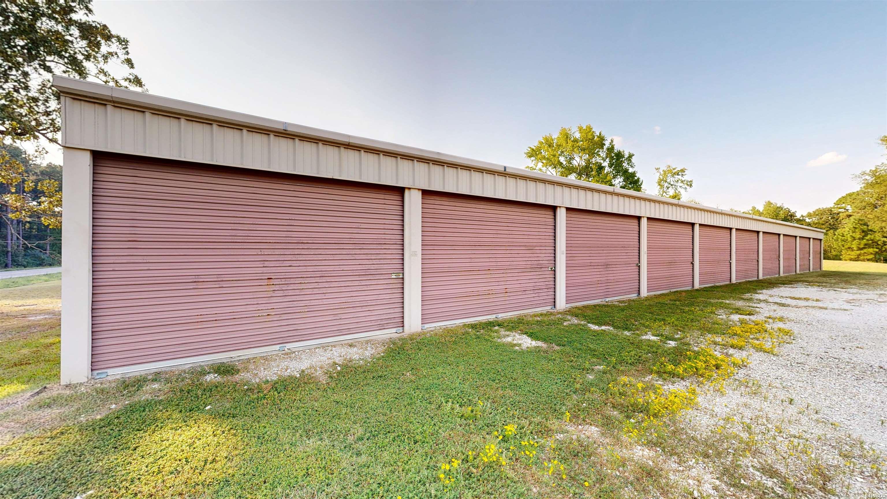 2570 Highway 7 Property Photo 12