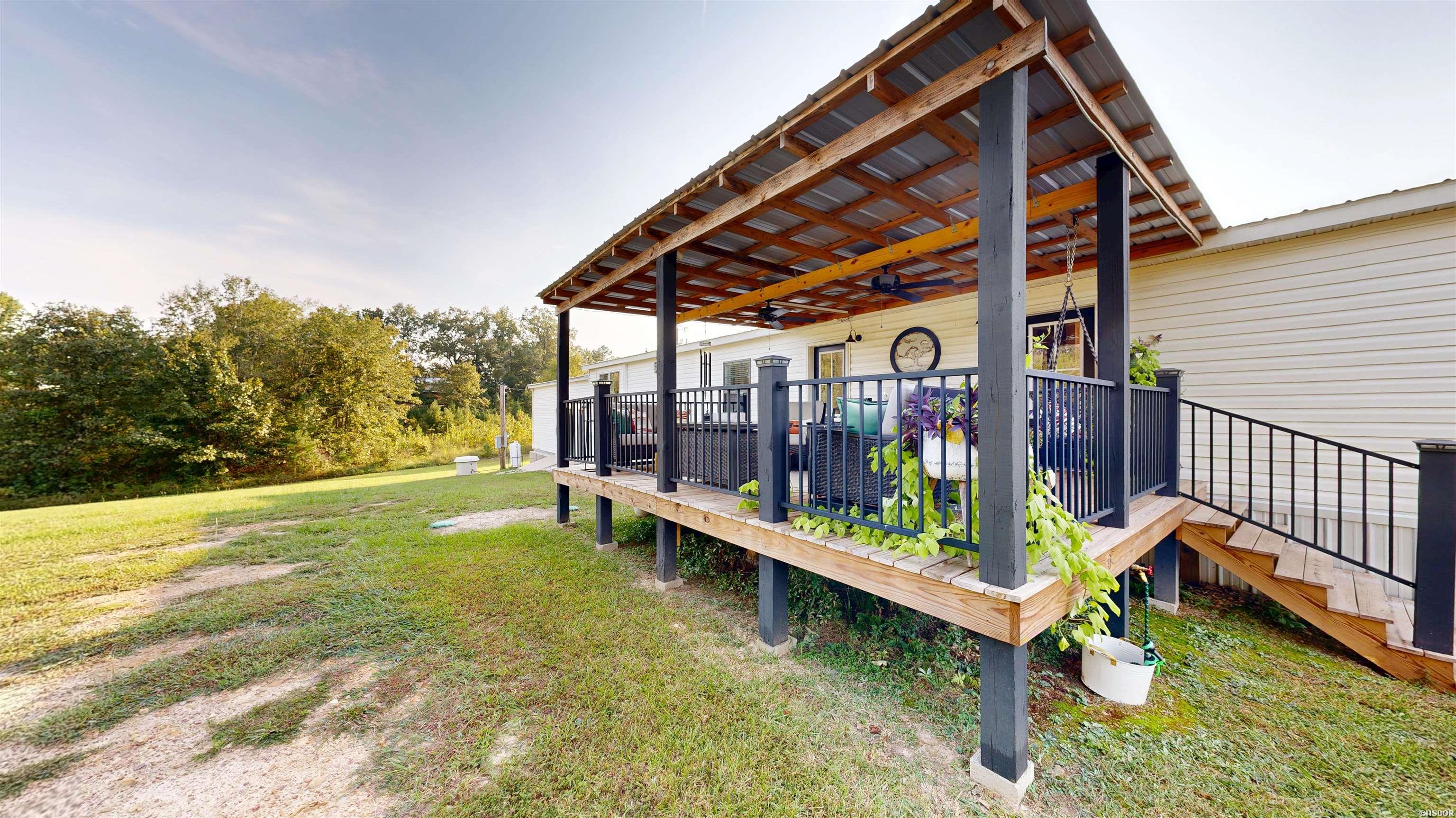 2570 Highway 7 Property Photo 20