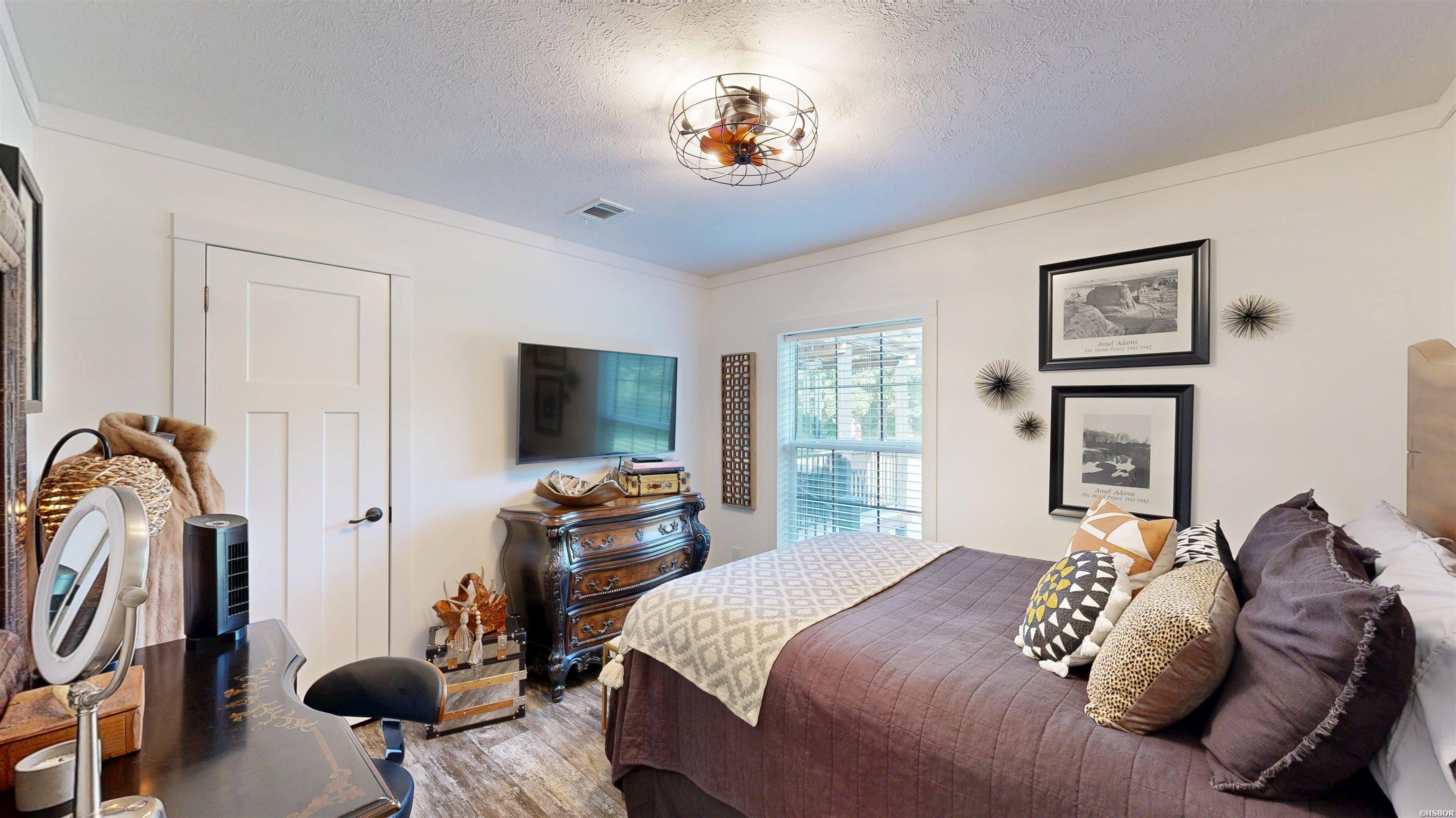 2570 Highway 7 Property Photo 27