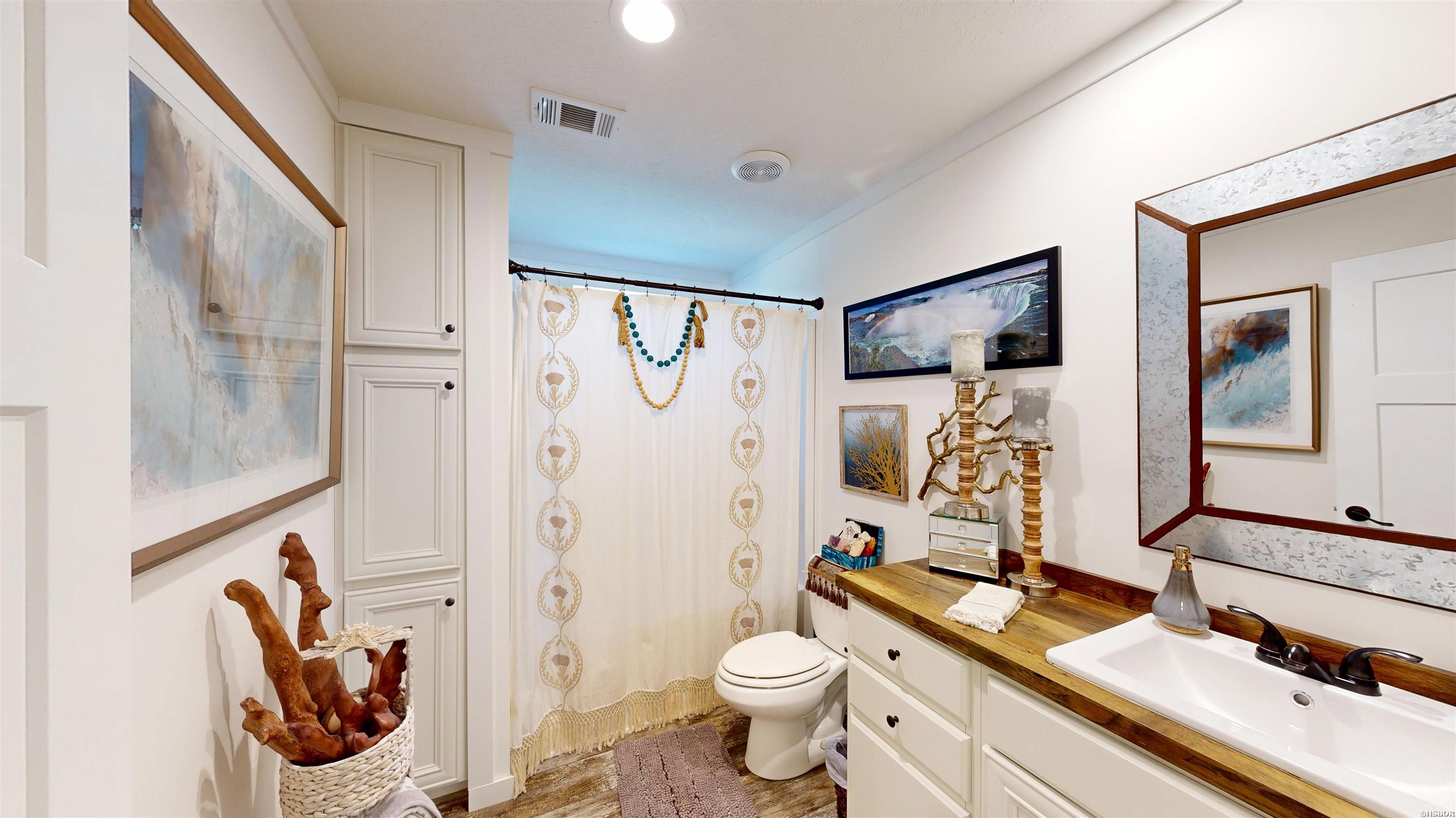 2570 Highway 7 Property Photo 28