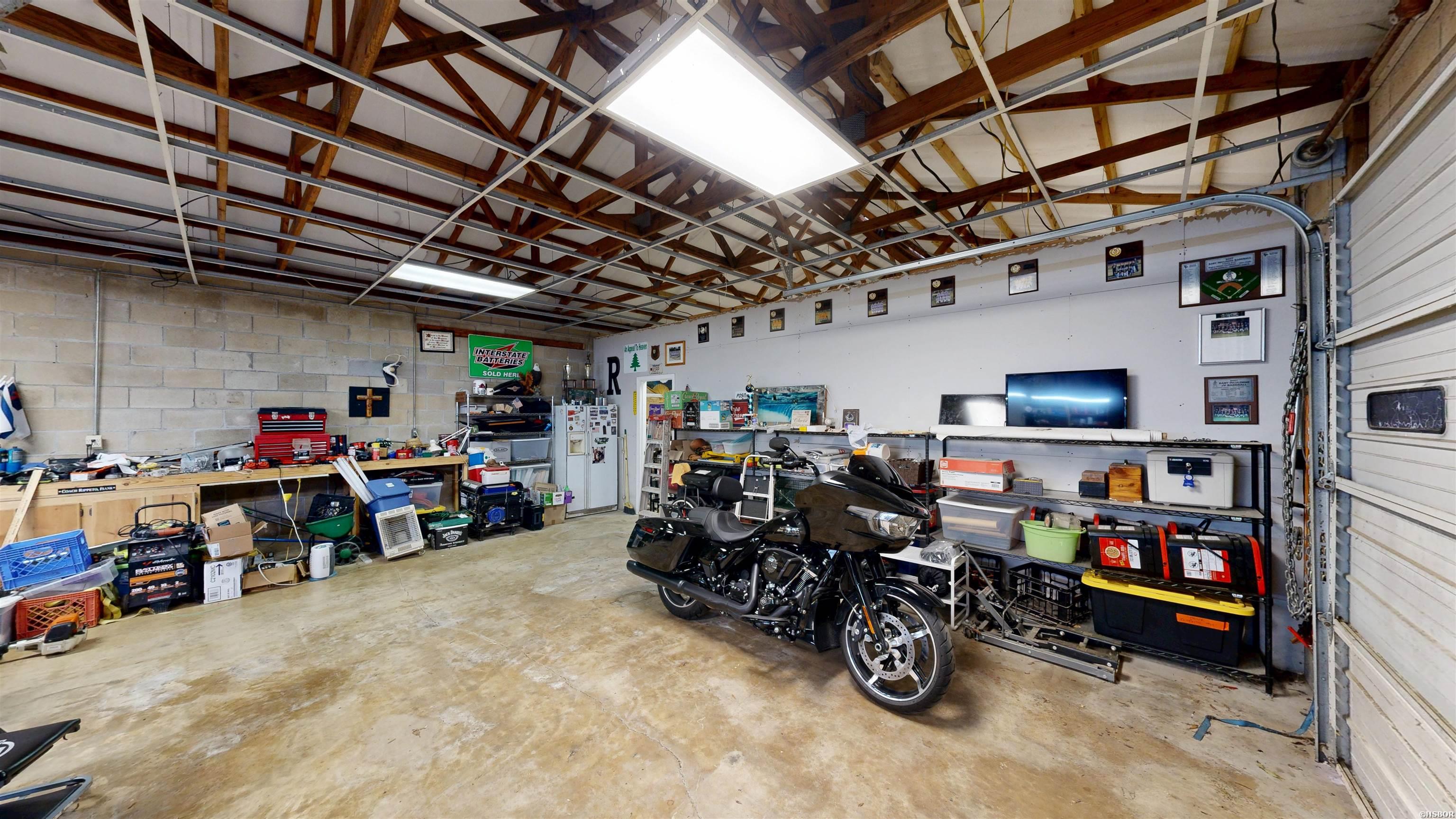 2570 Highway 7 Property Photo 32