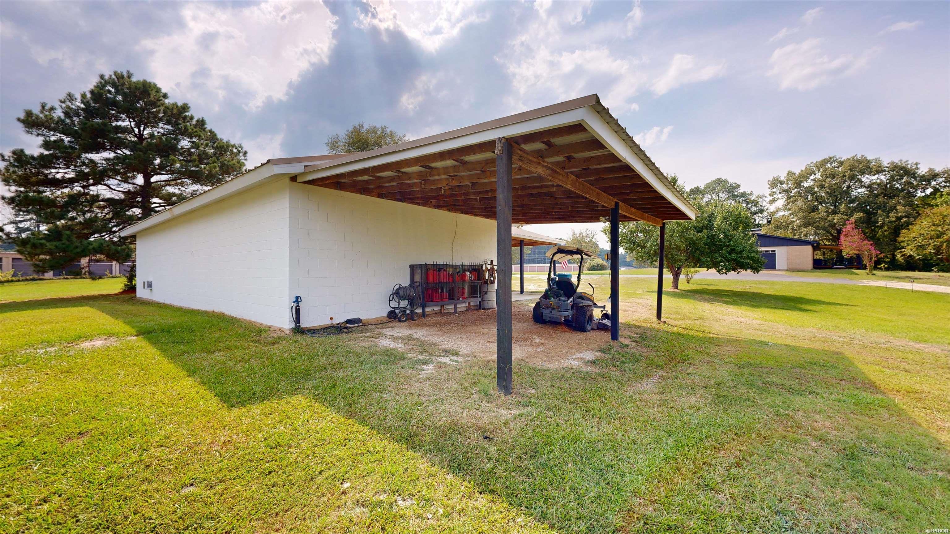 2570 Highway 7 Property Photo 42