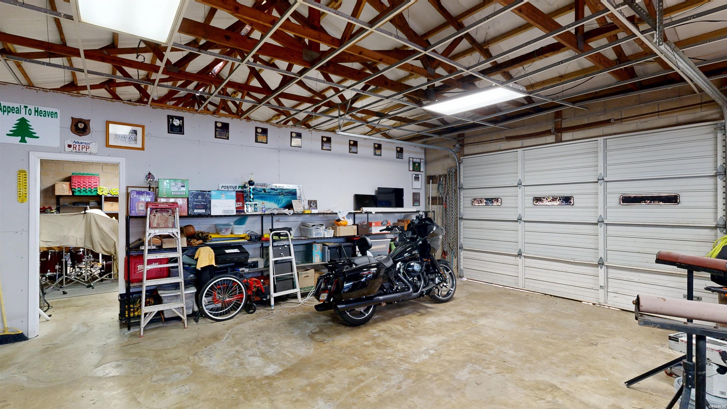 2570 Highway 7 Property Photo 44