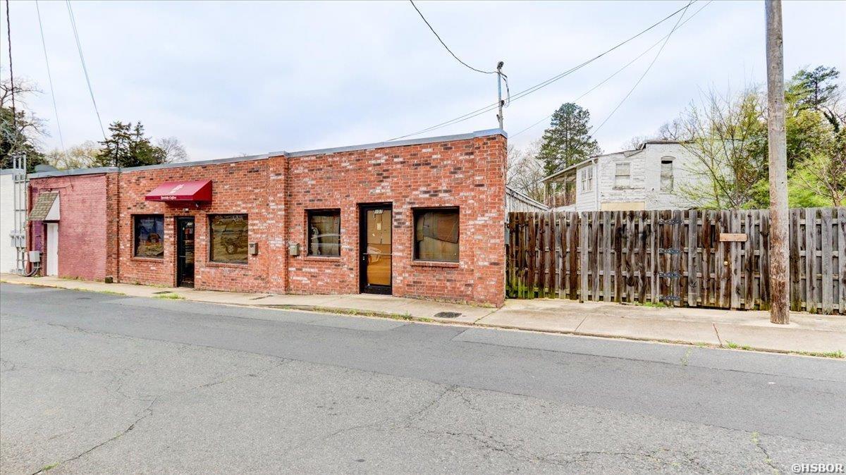 105 Pullman Avenue Property Photo 3