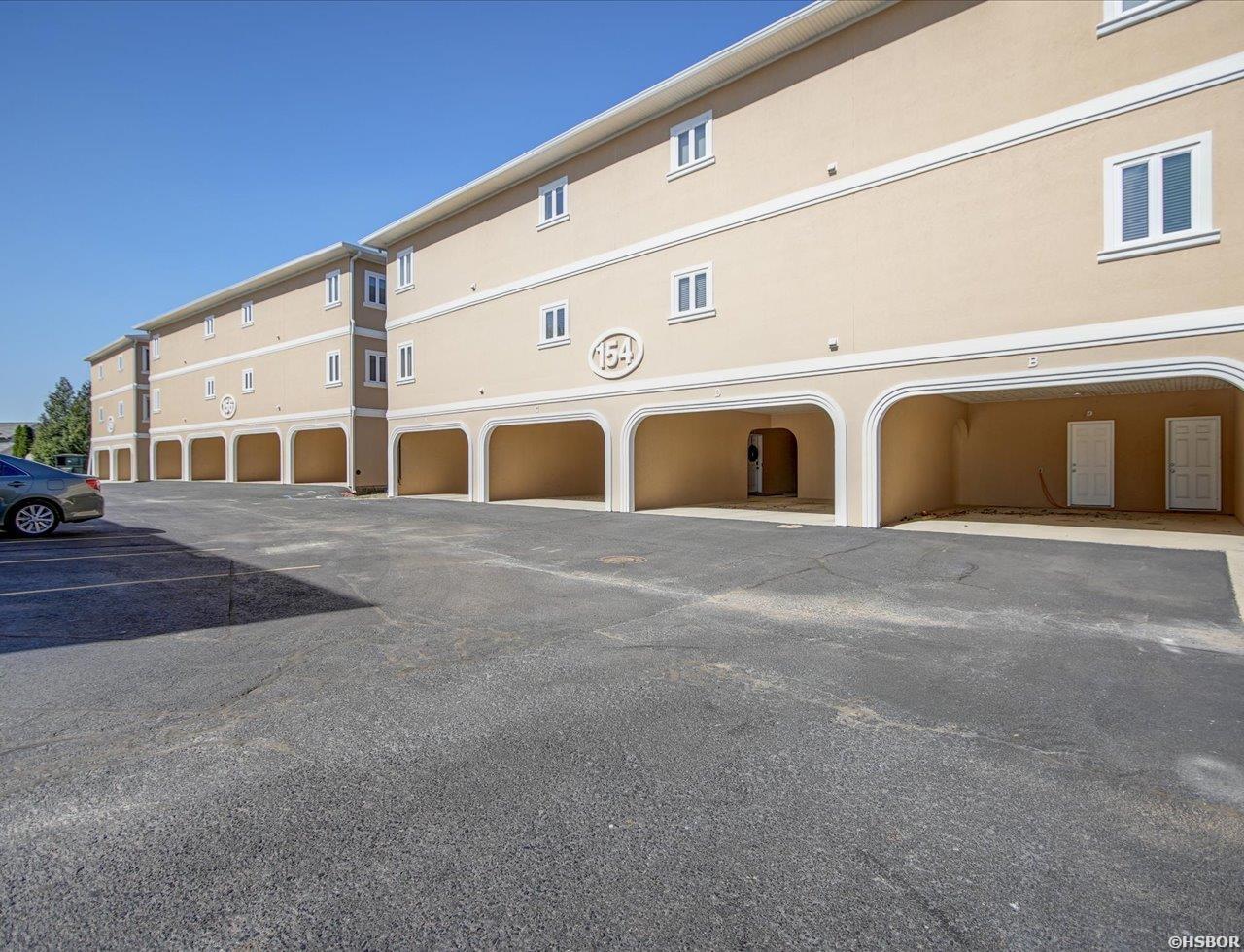 154d Villa Pointe Boulevard Property Photo 4