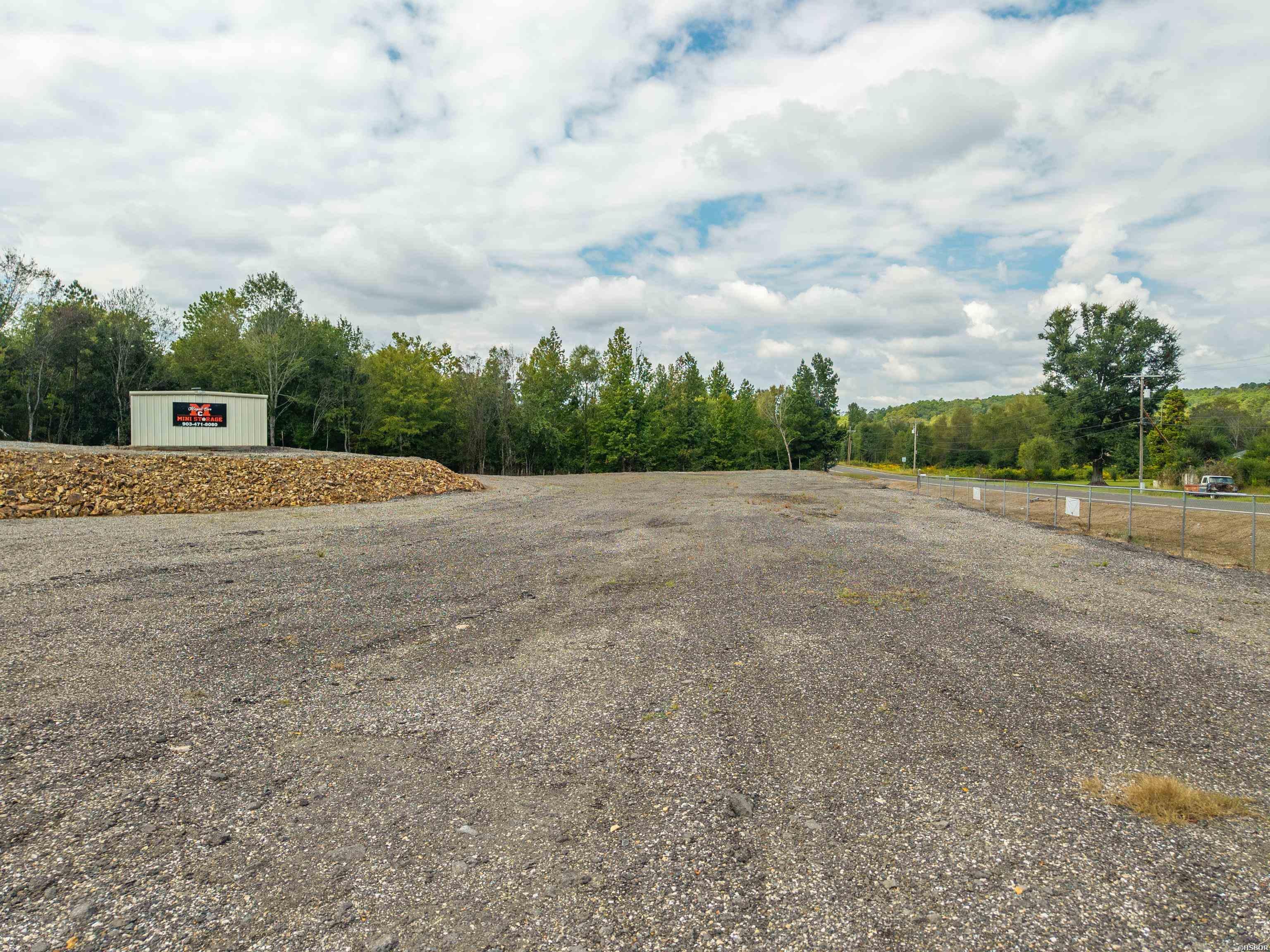 21565 Hwy 51 Property Photo 13
