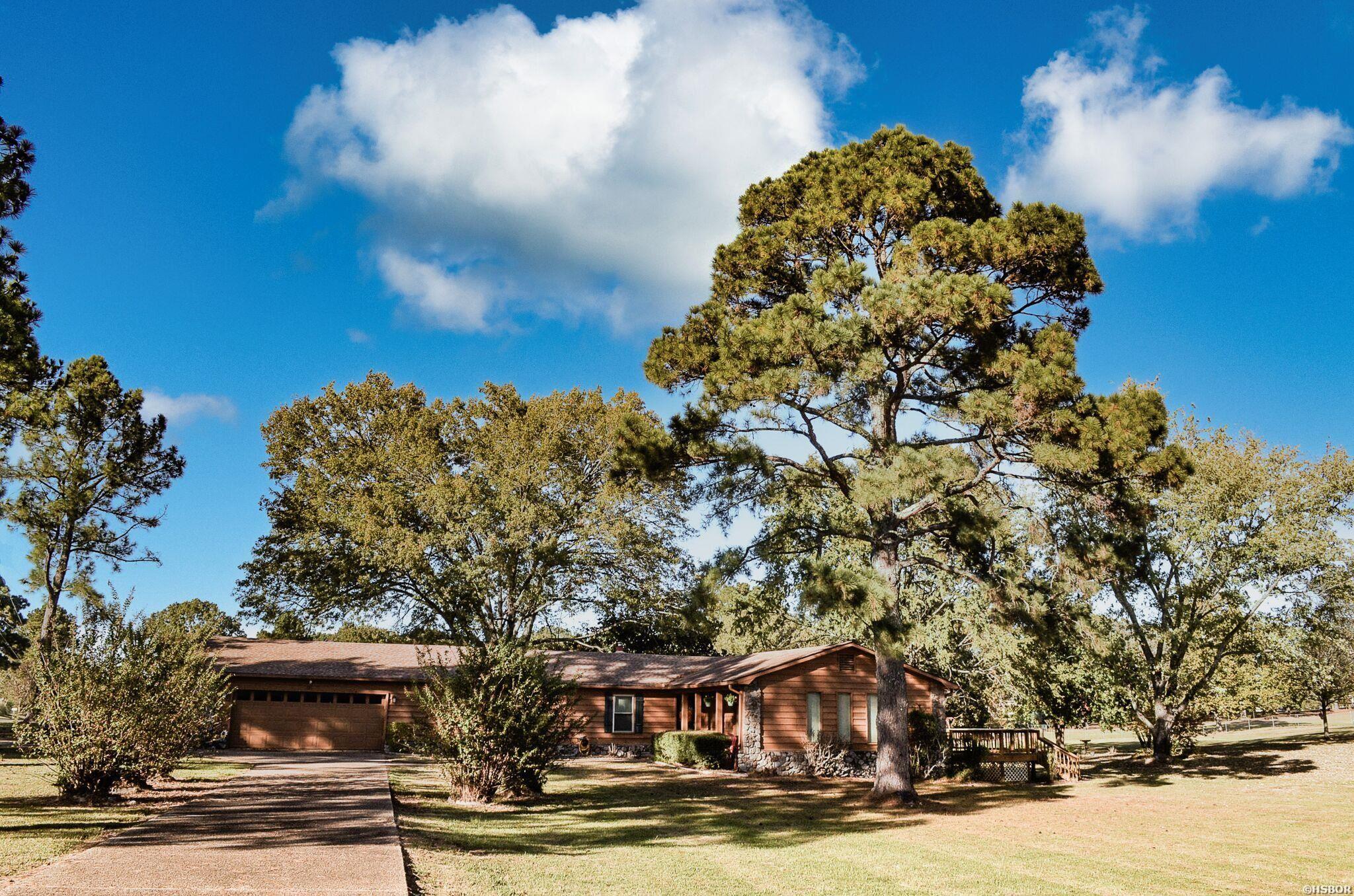 101 SUNDANCE Trail Property Photo 1