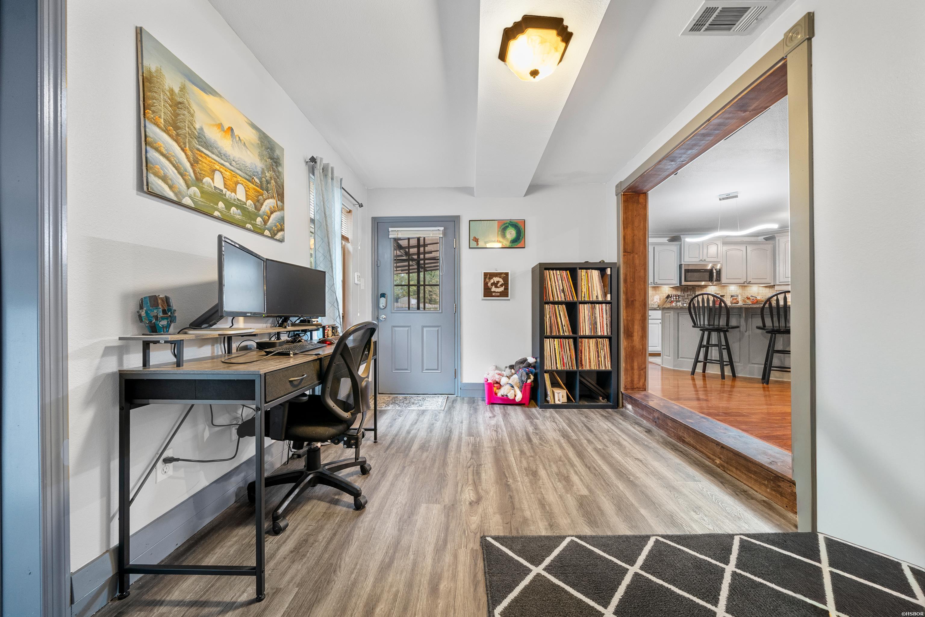 3024 Miracle Heights Cove Property Photo 33