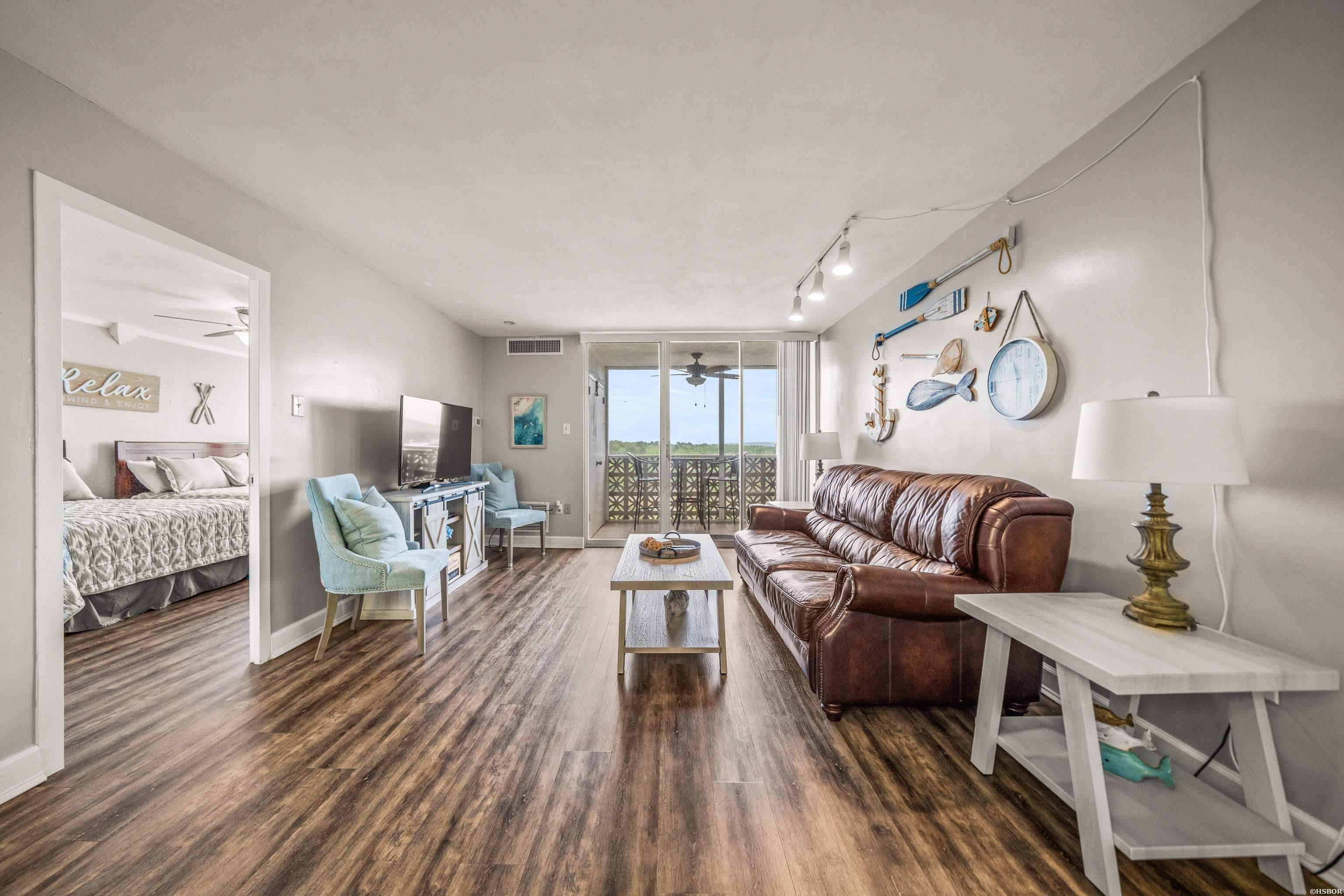 740 Weston Property Photo 6