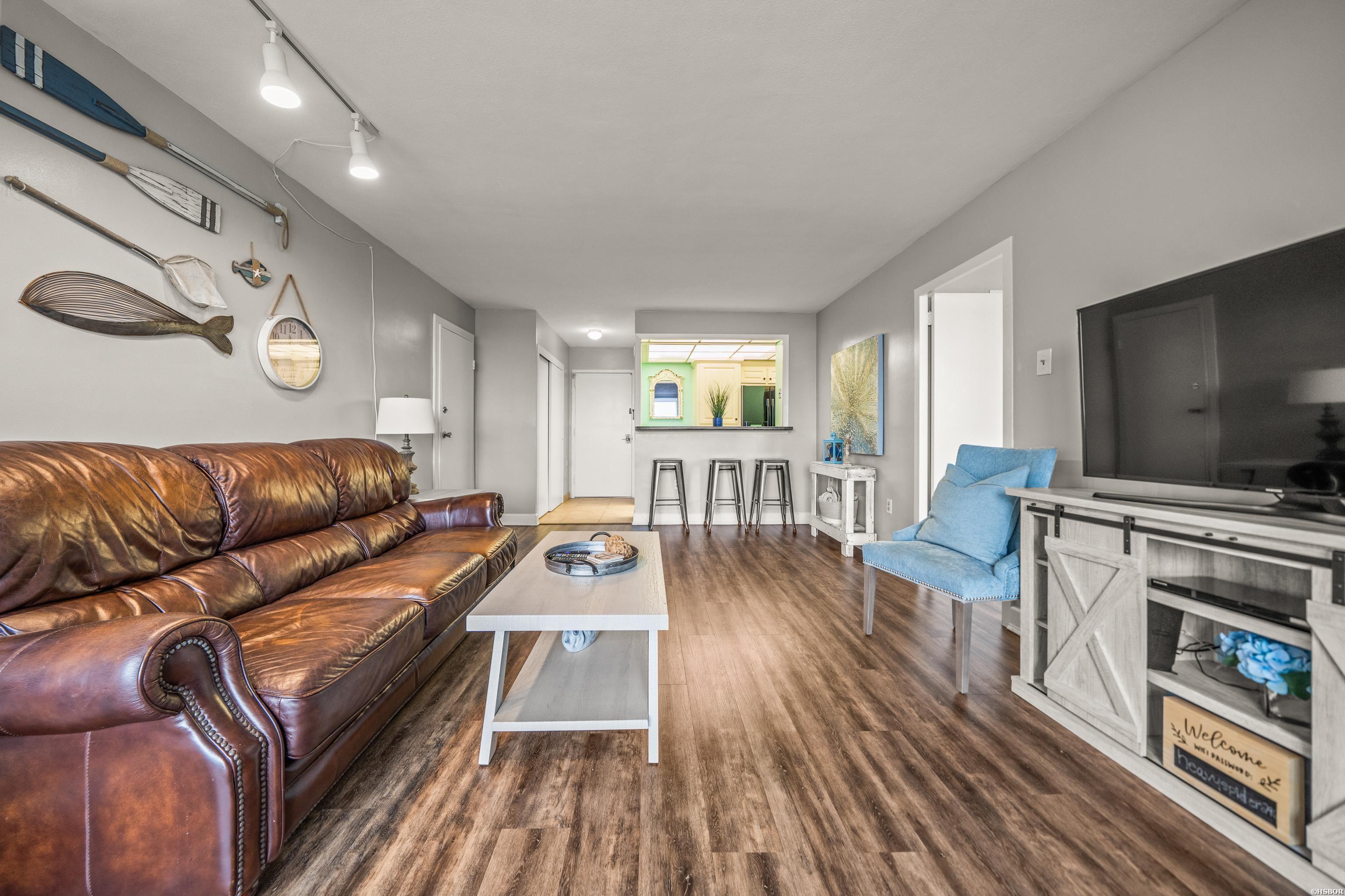 740 Weston Property Photo 9