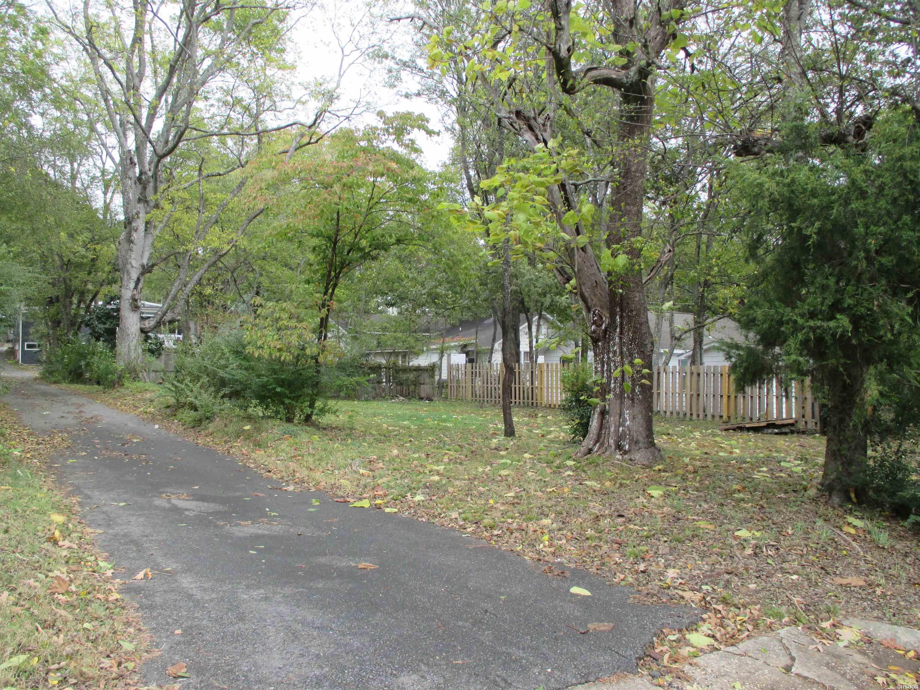 1004 Rector Street Property Photo 8