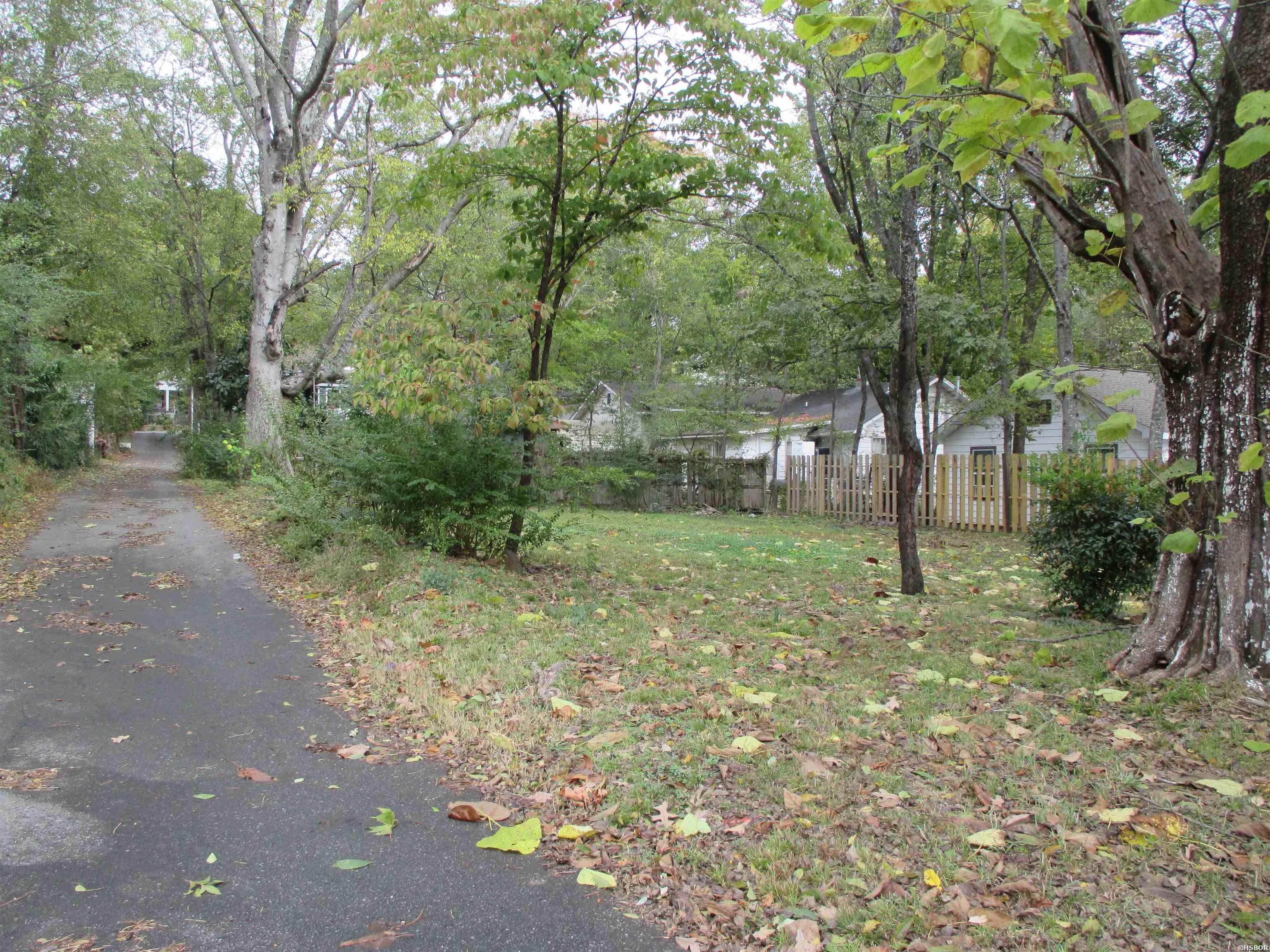 1004 Rector Street Property Photo 12