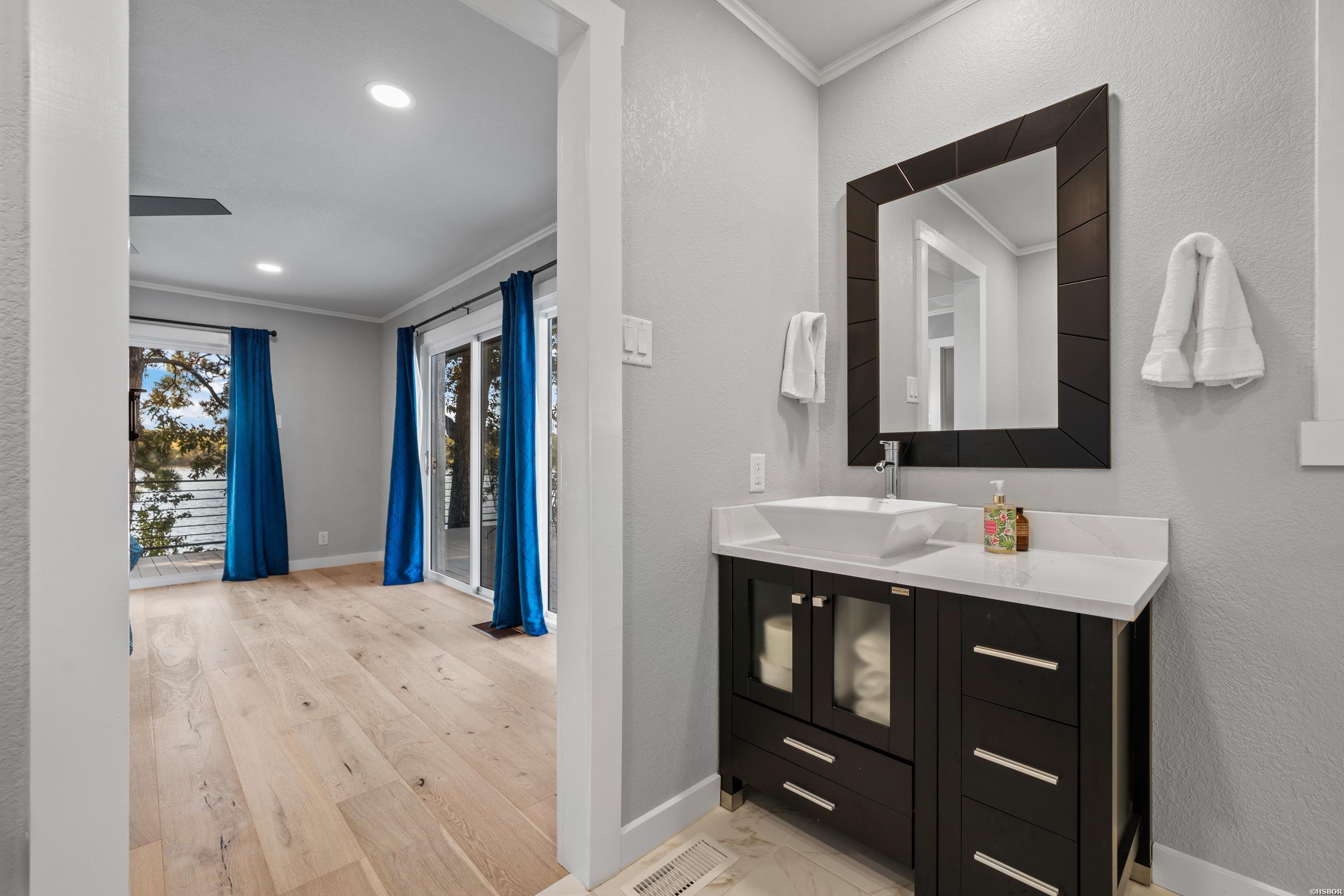 499 Longview Point Property Photo 35