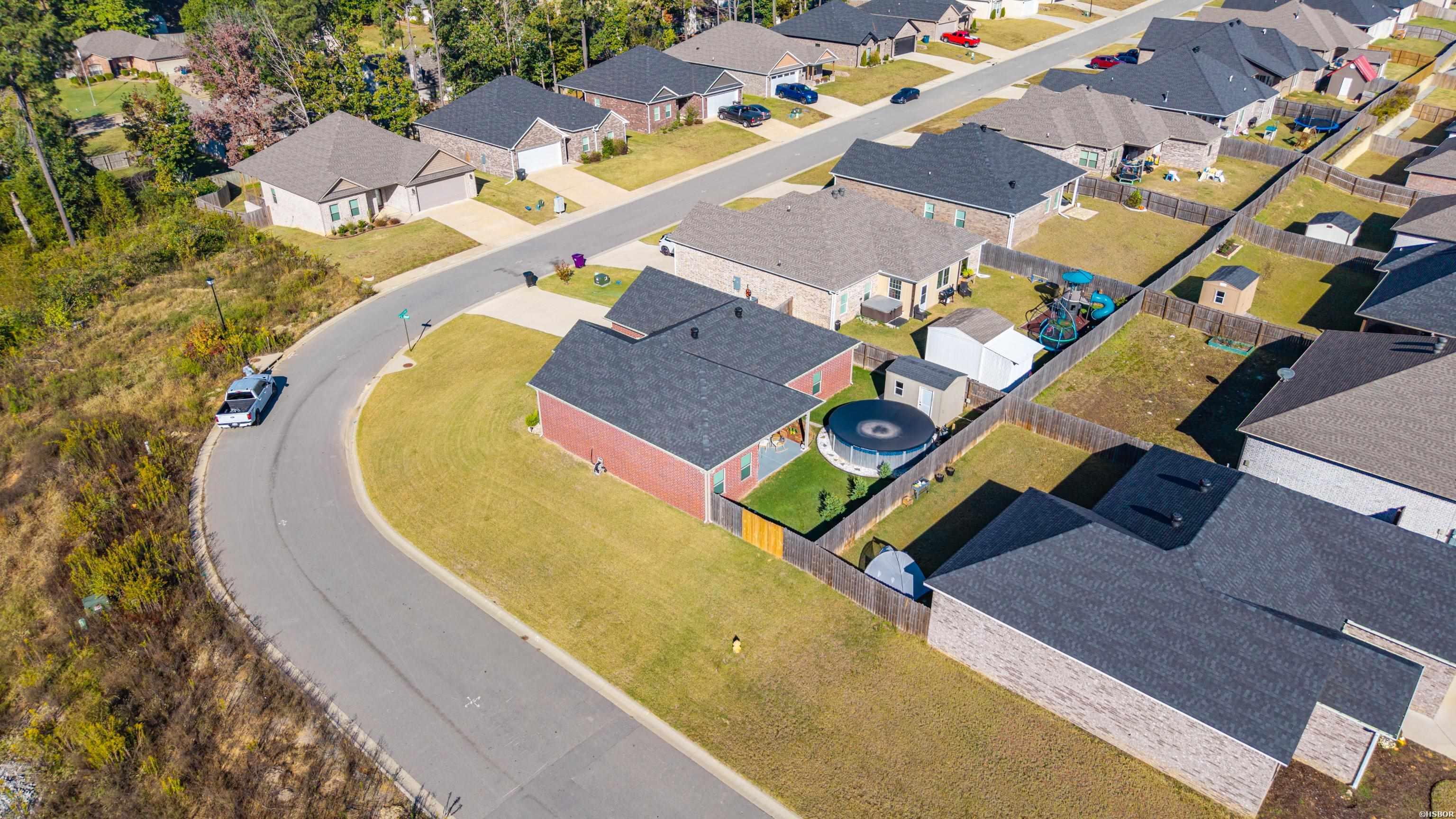 2904 Ann Street Property Photo 4