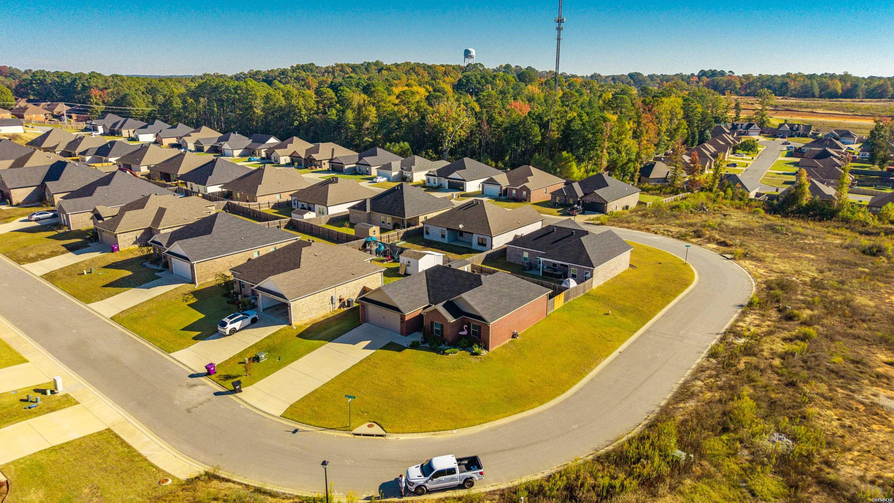 2904 Ann Street Property Photo 5