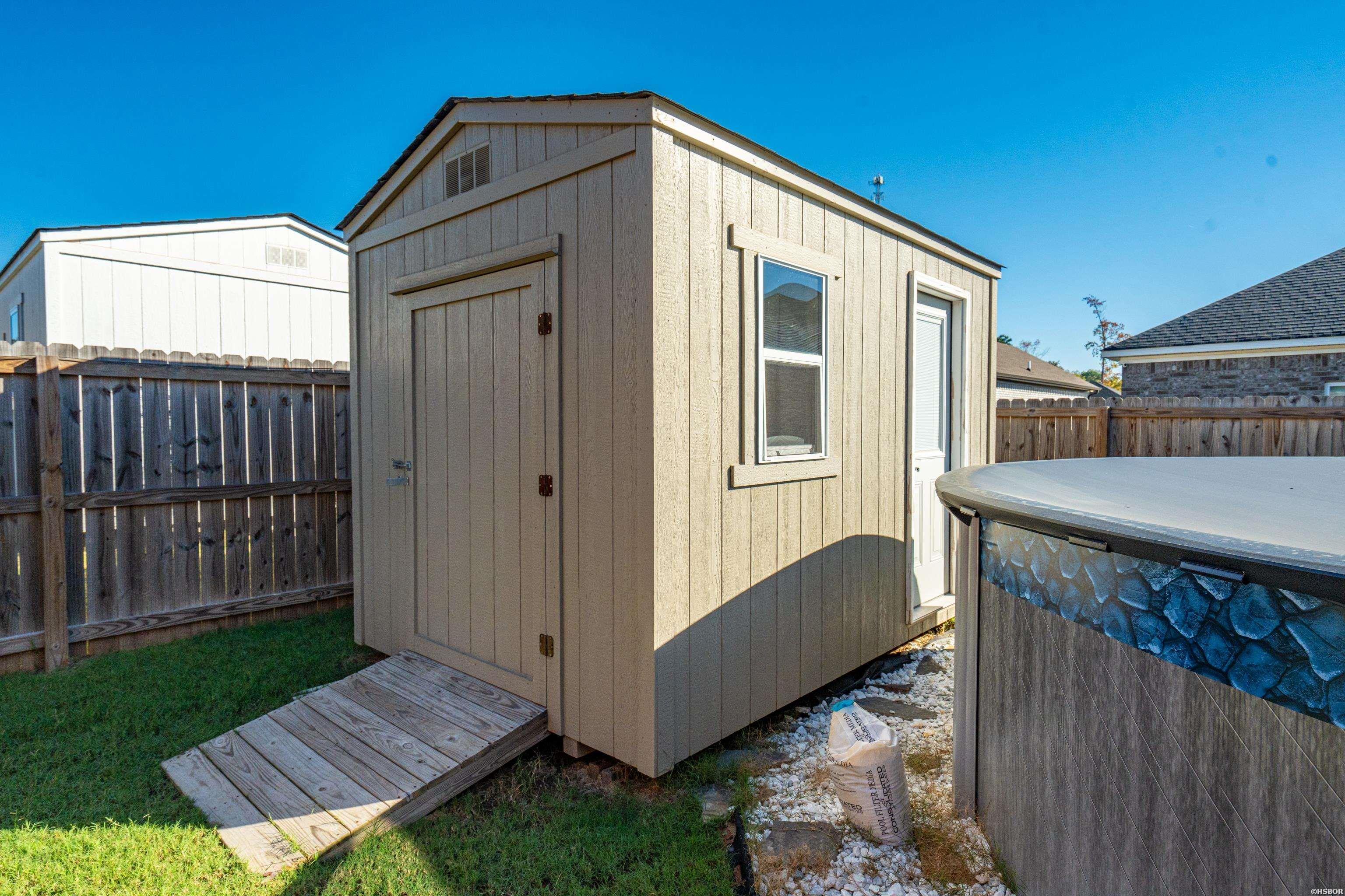 2904 Ann Street Property Photo 39