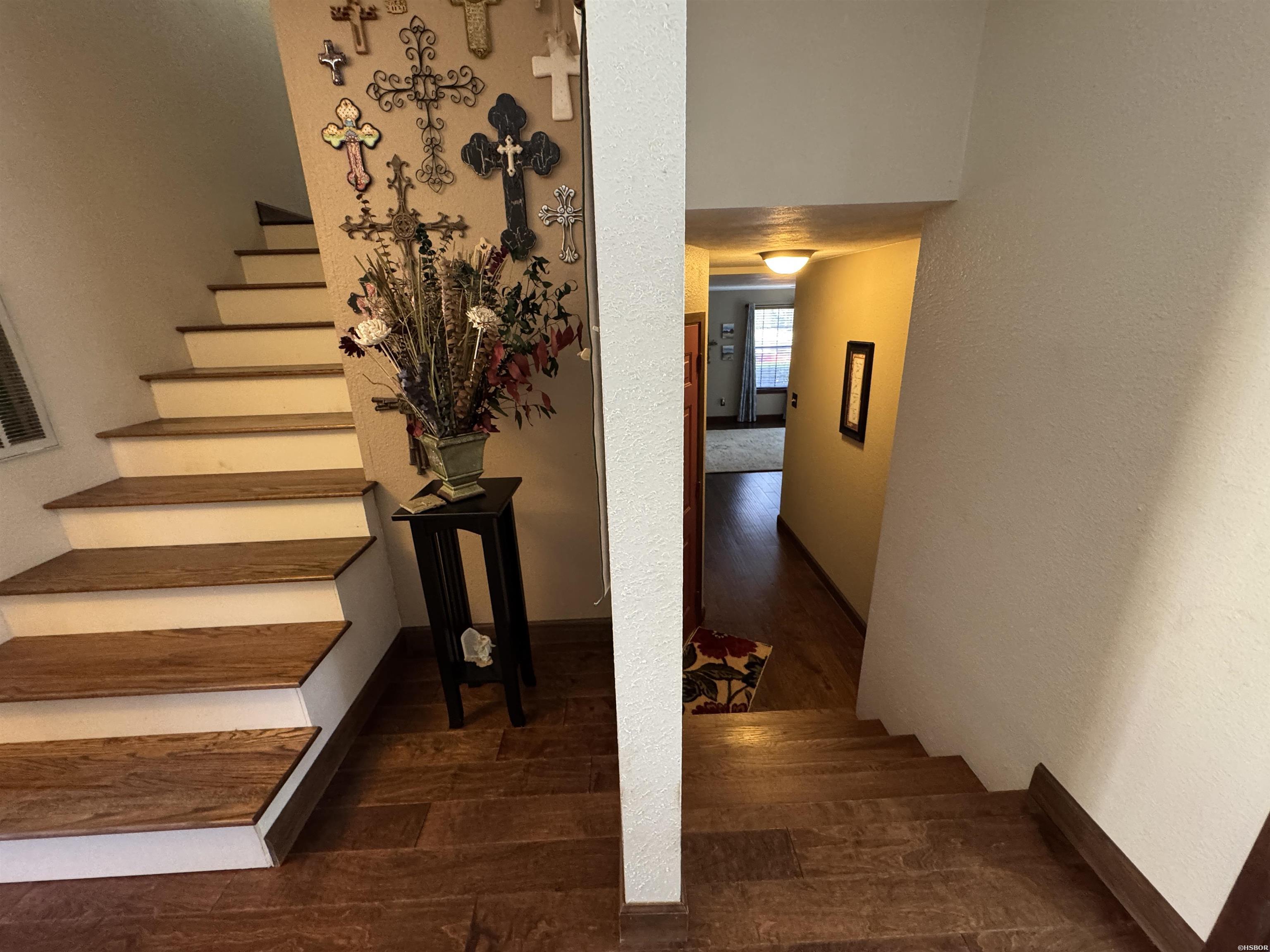 196 Jackson Manor Court Property Photo 8