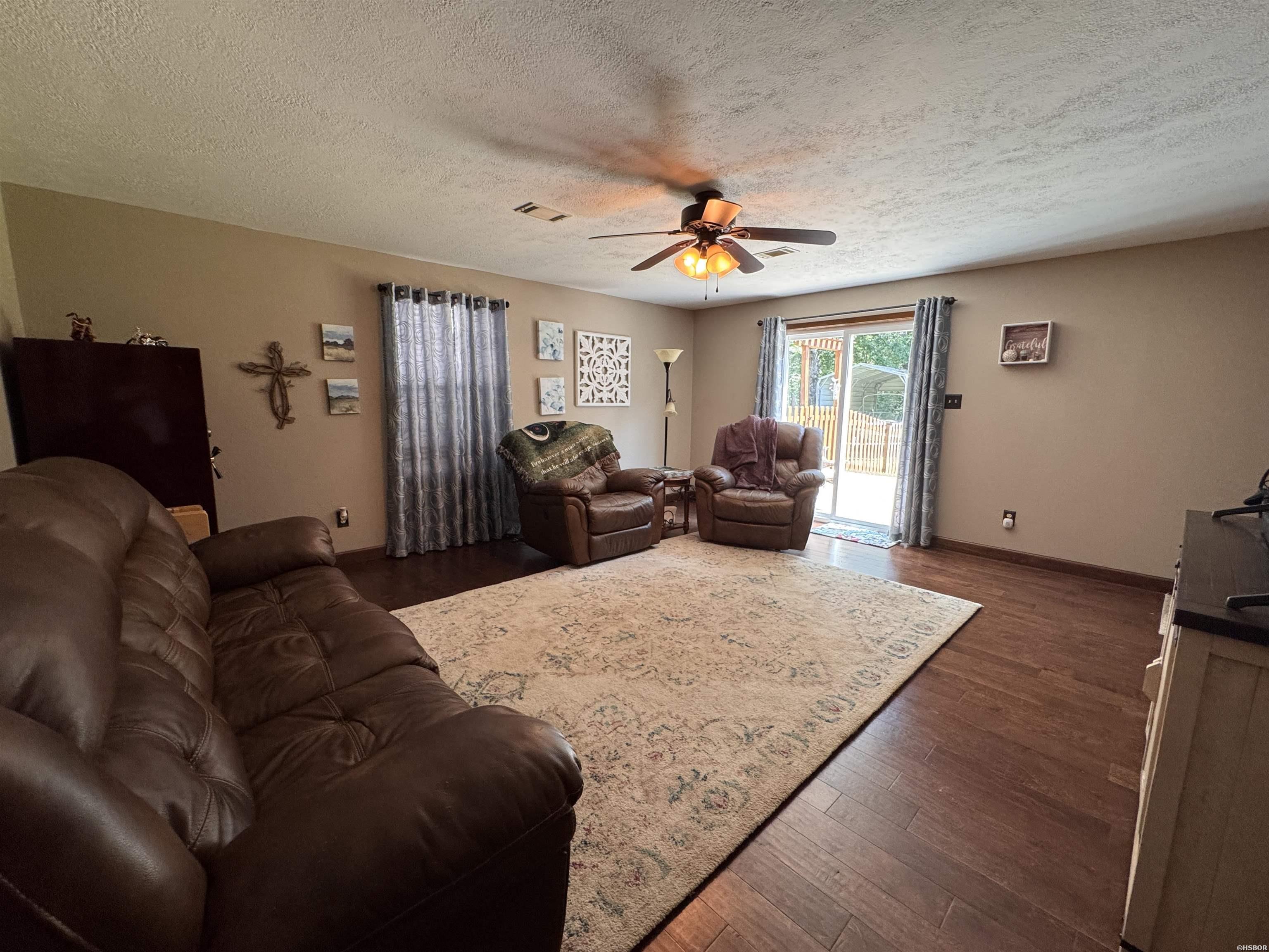 196 Jackson Manor Court Property Photo 16