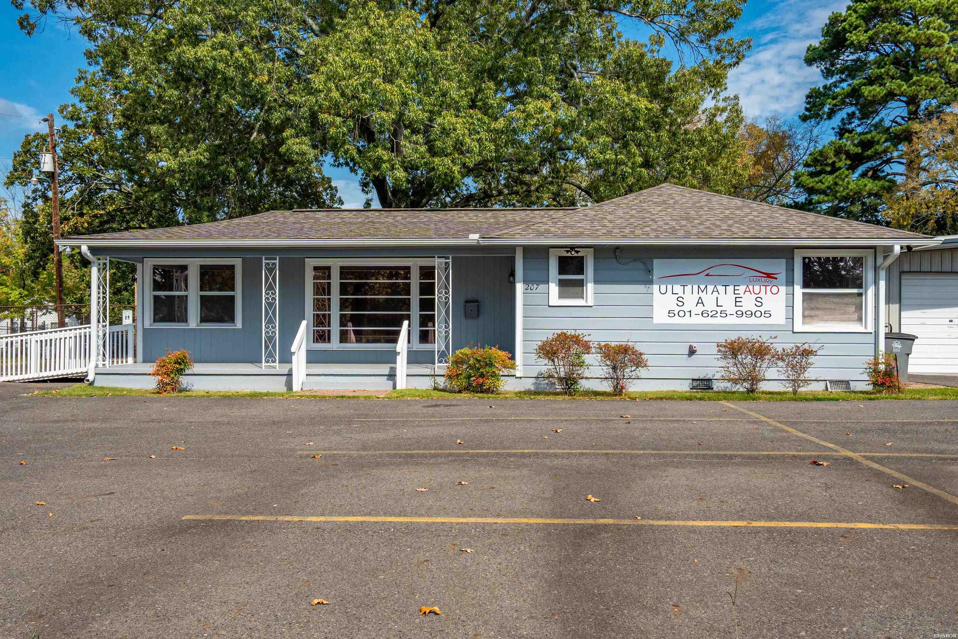 207 & 209 Golf Links Road Property Photo 5