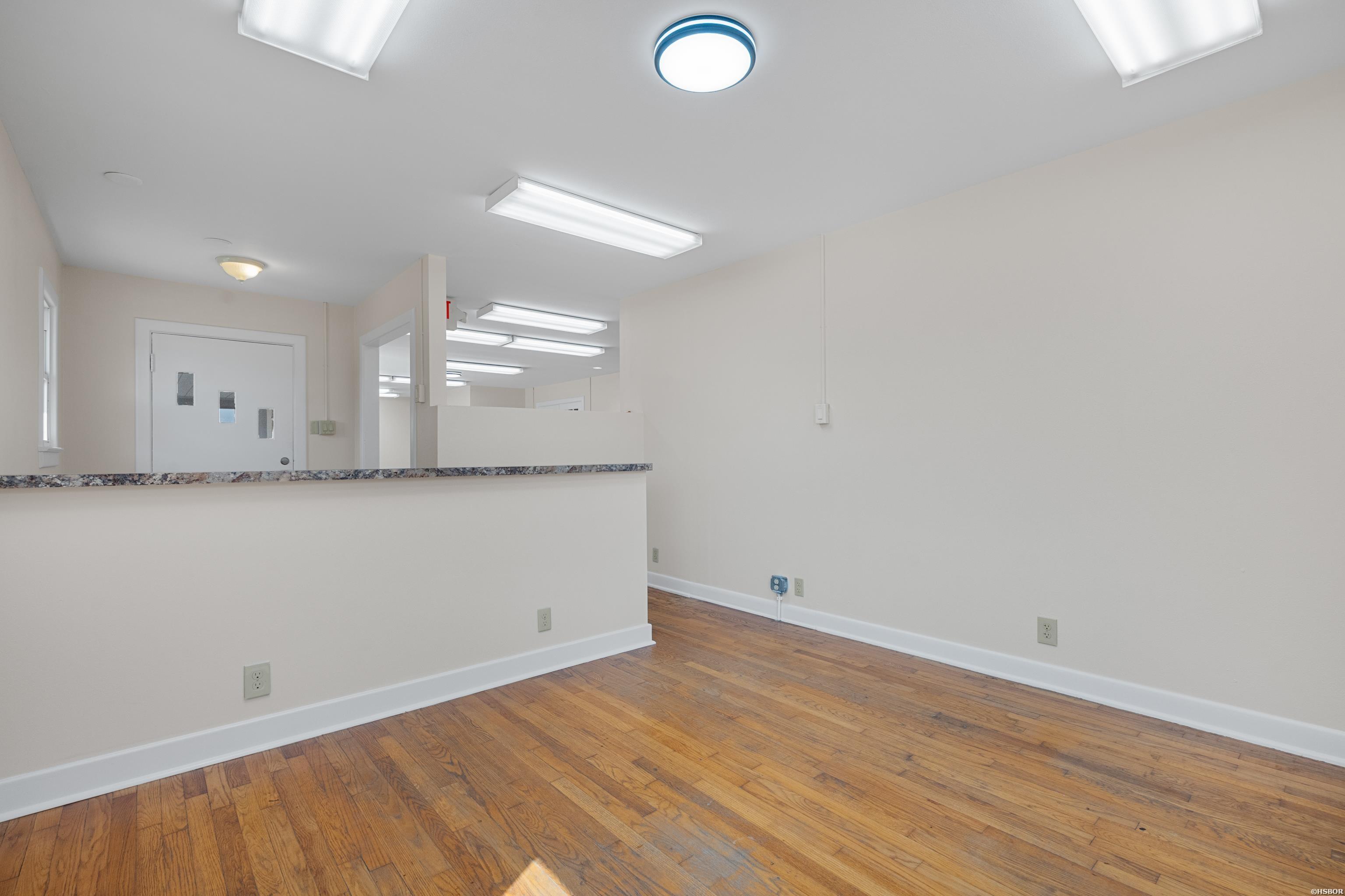 207 & 209 Golf Links Road Property Photo 15
