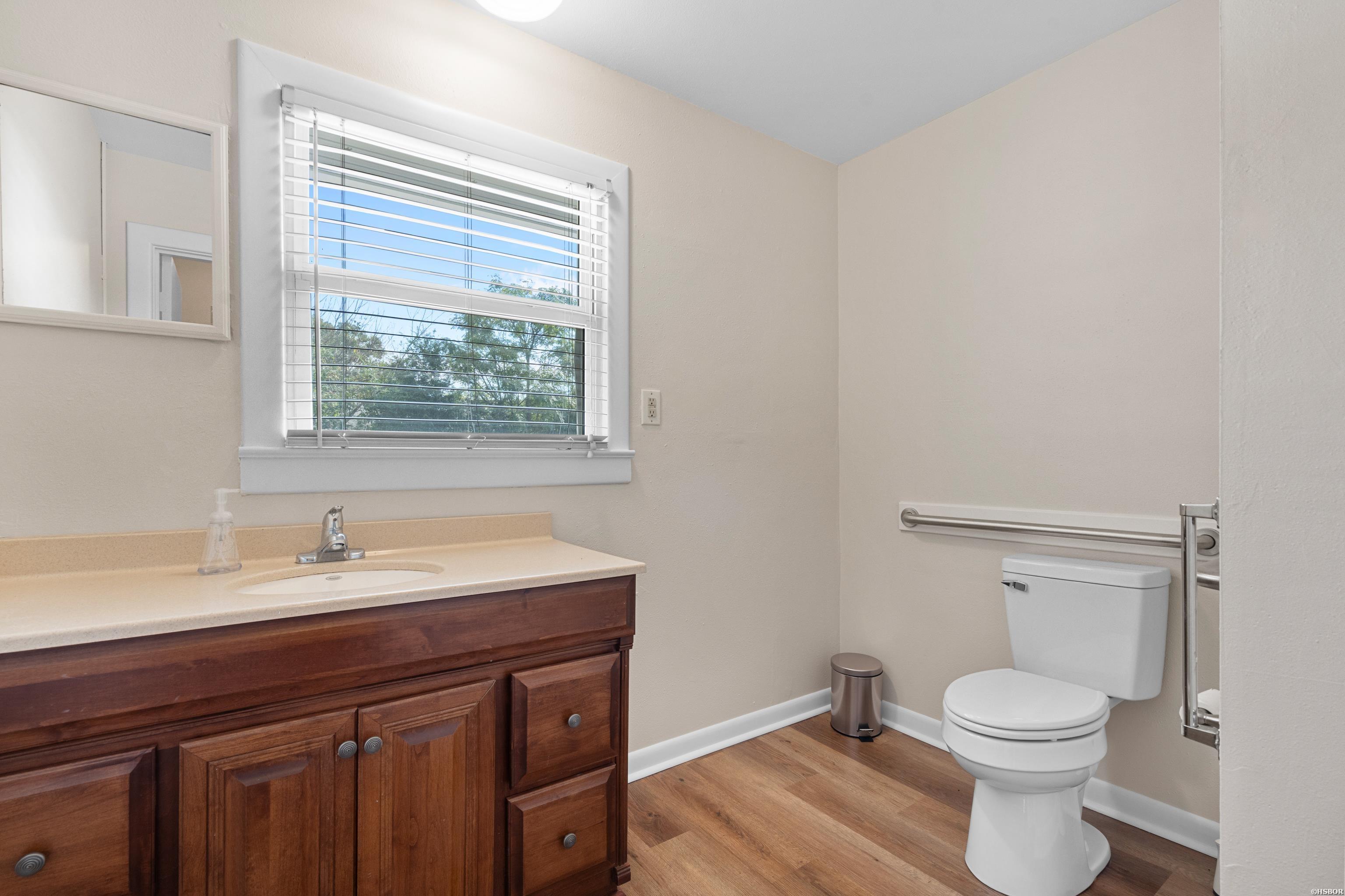 207 & 209 Golf Links Road Property Photo 29