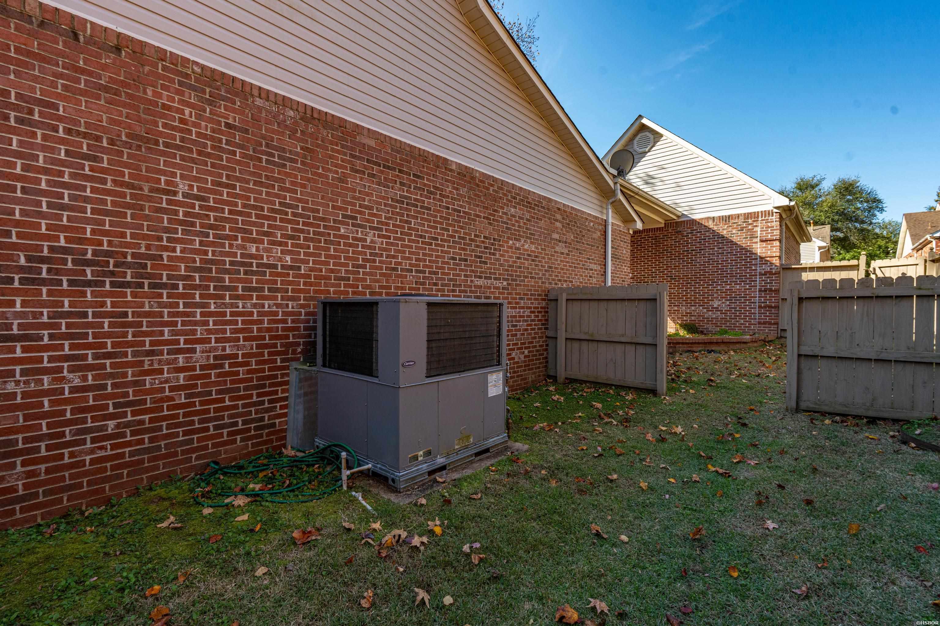 5 Kings Row Property Photo 37