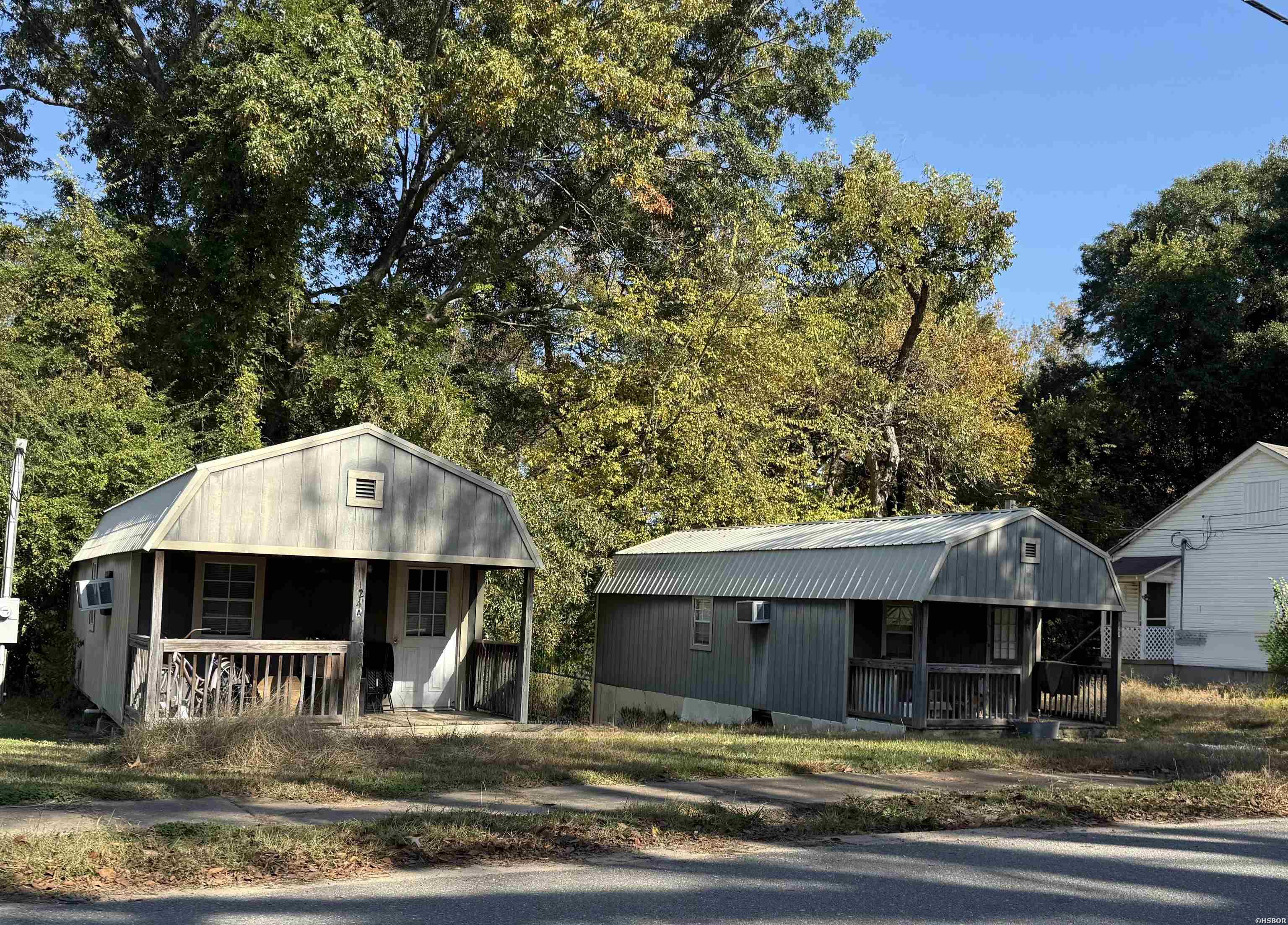 124 W College Avenue Property Photo 2