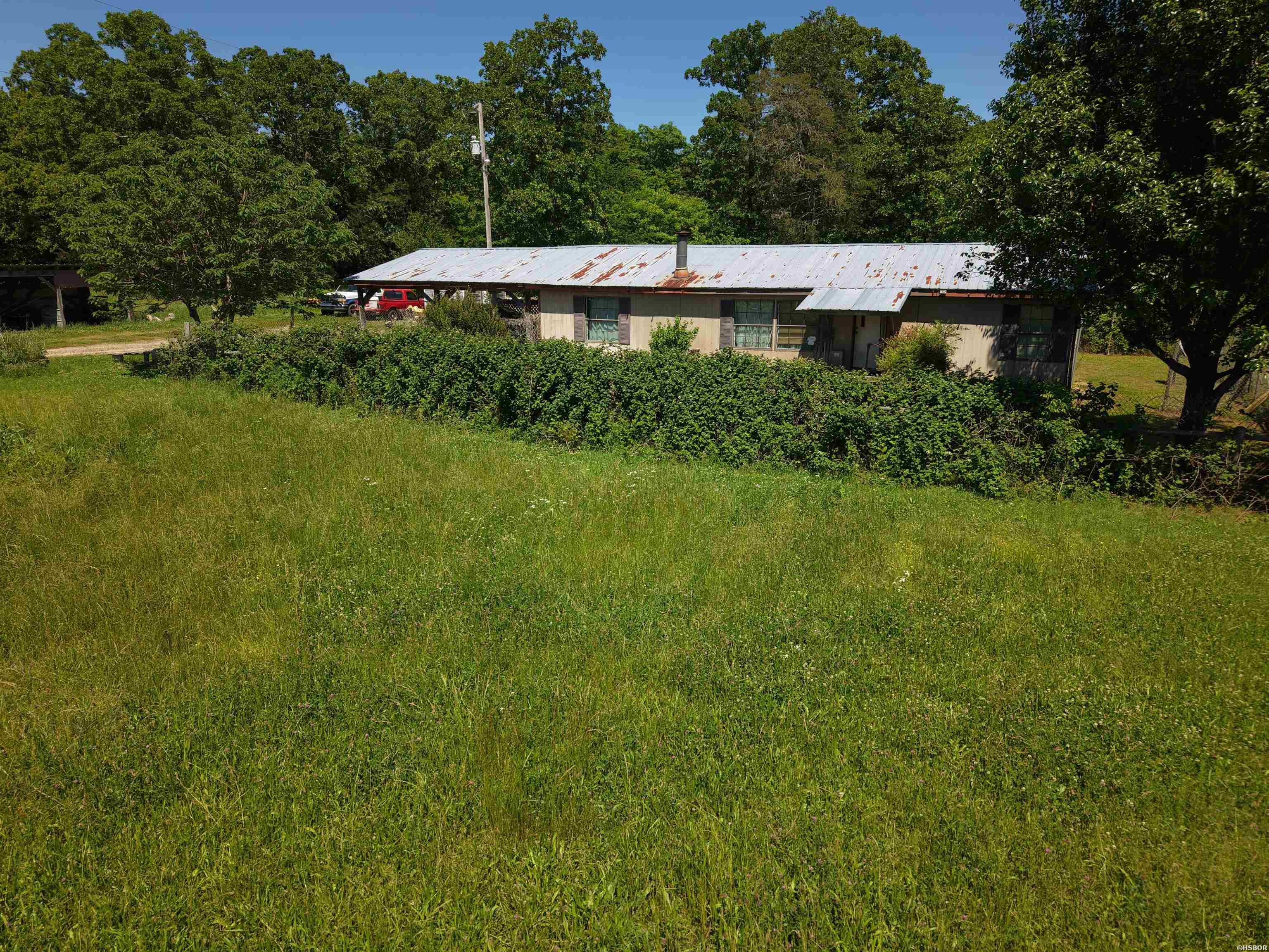 1525 Whitetown Road Property Photo 6