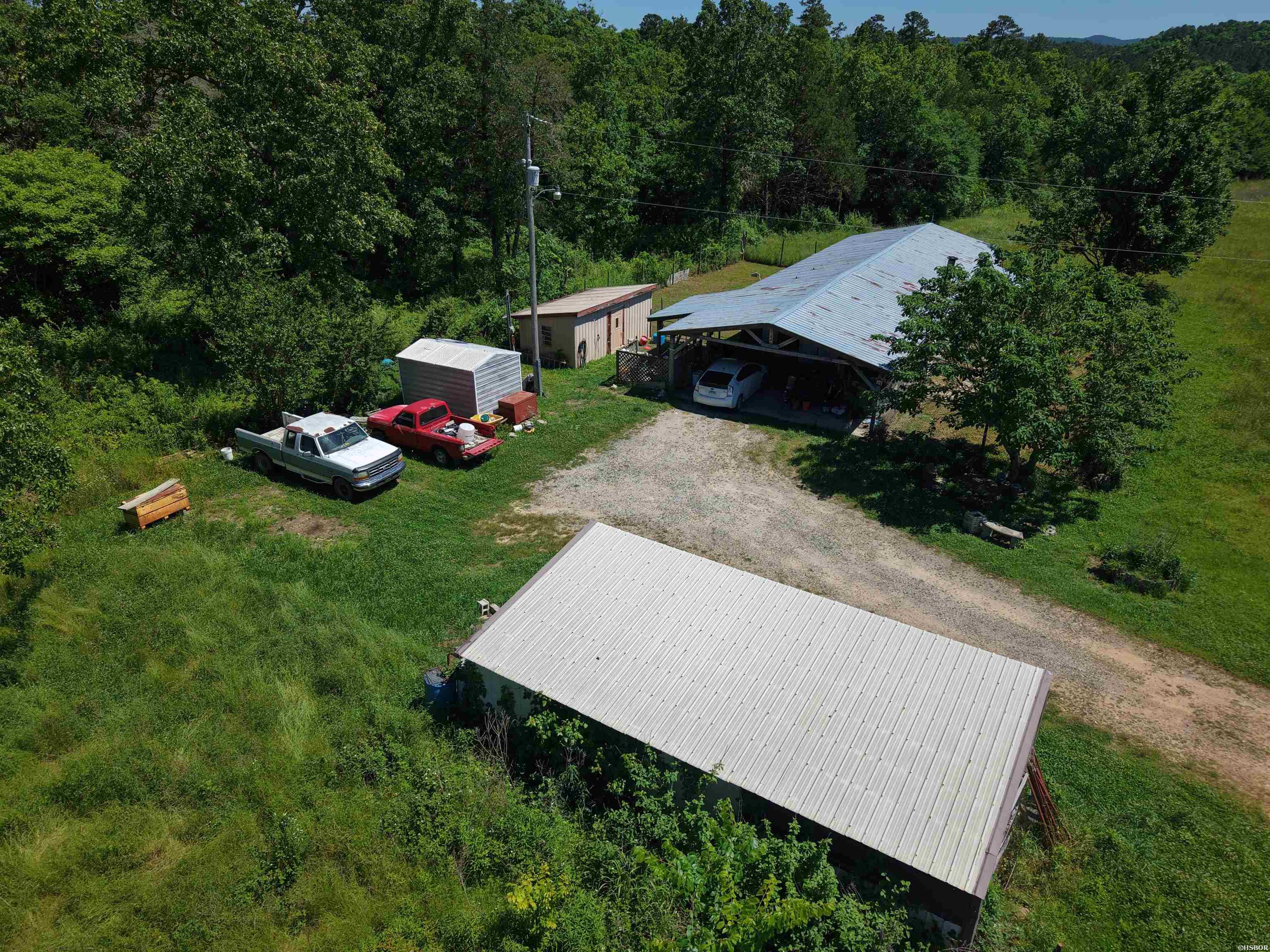 1525 Whitetown Road Property Photo 9