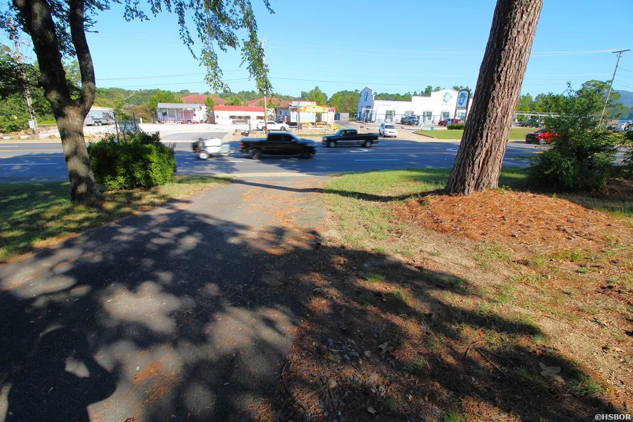 1347,1349,1369 Airport Road Property Photo 19