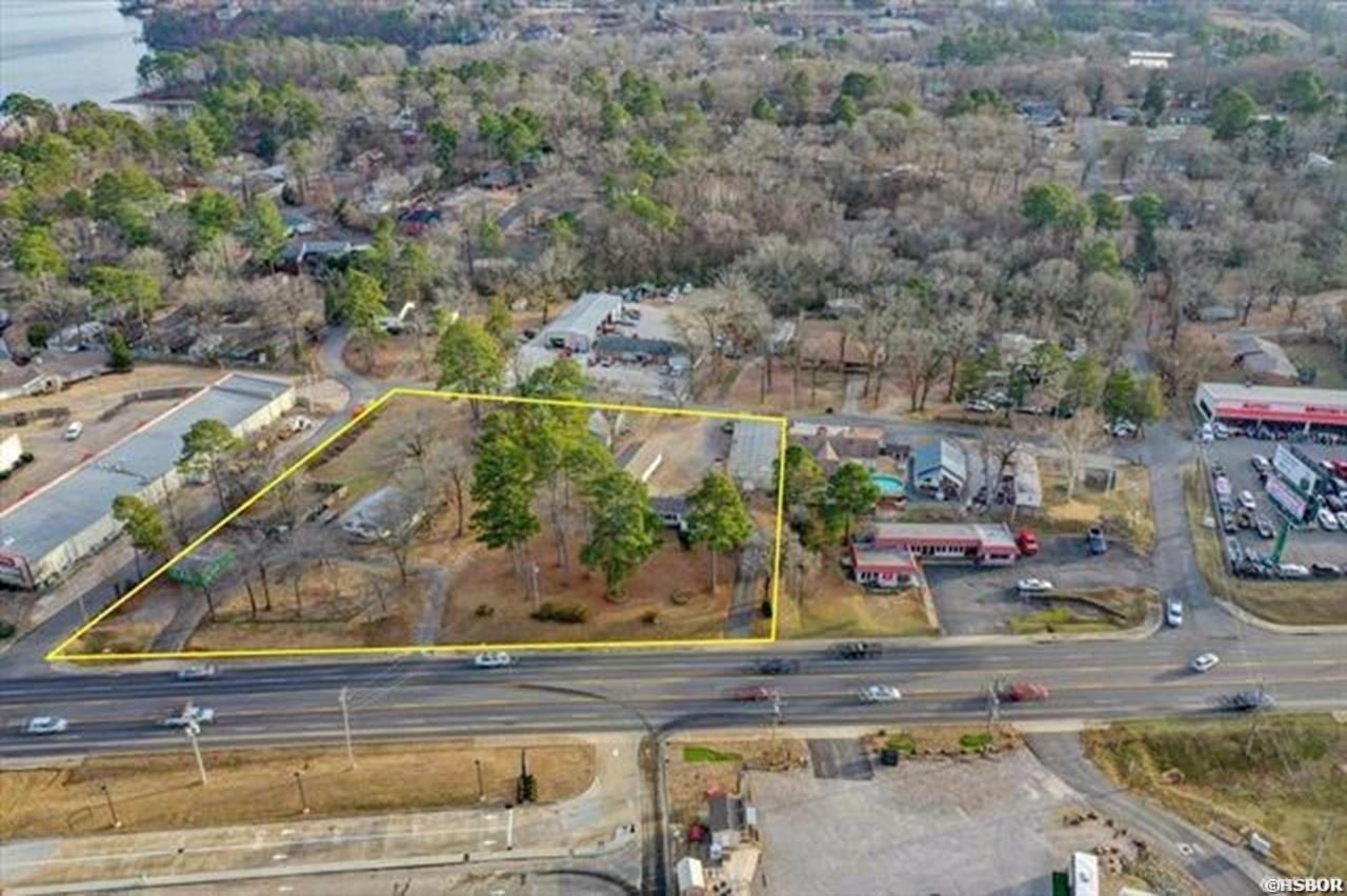 1347,1349,1369 Airport Road Property Photo 29