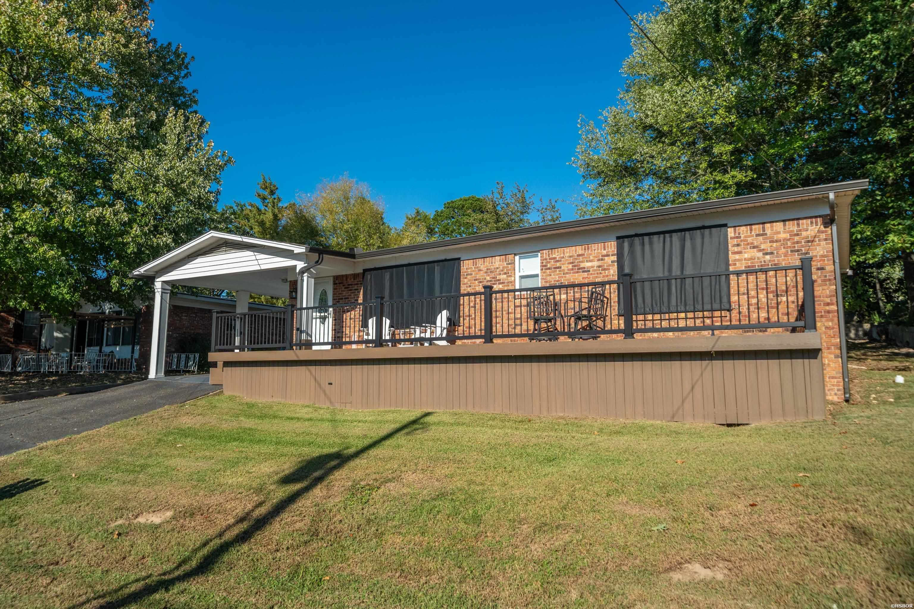 108 Bridgeview Circle Property Photo 1