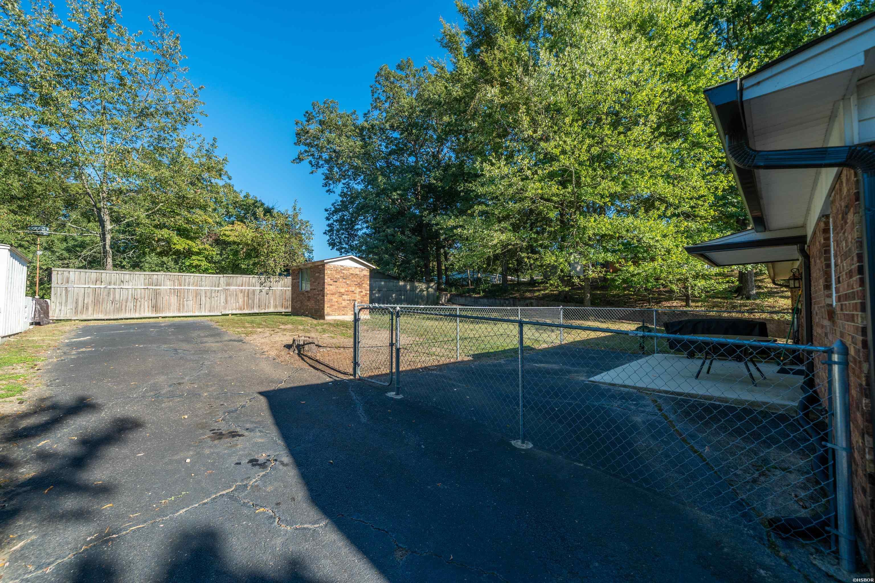 108 Bridgeview Circle Property Photo 33