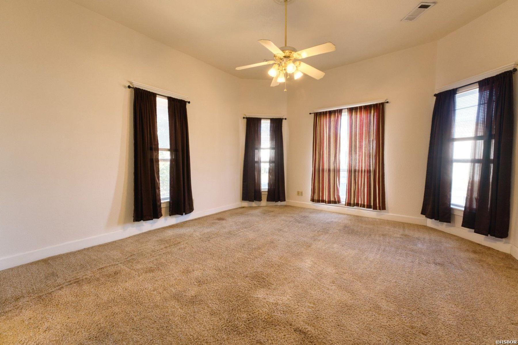602 Third Street Property Photo 10