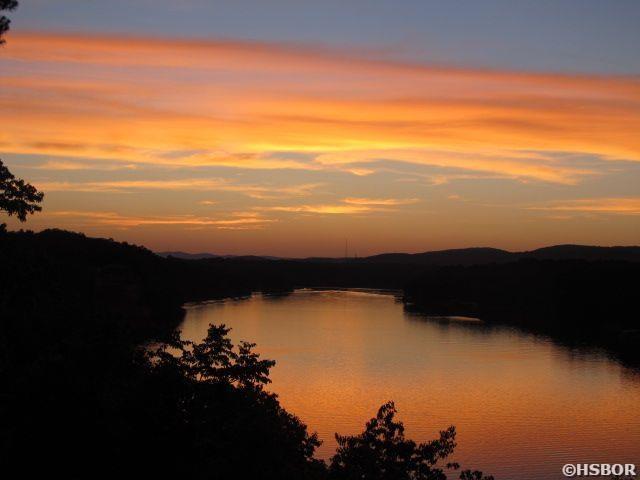 2764 Lost Lake Property Photo 7