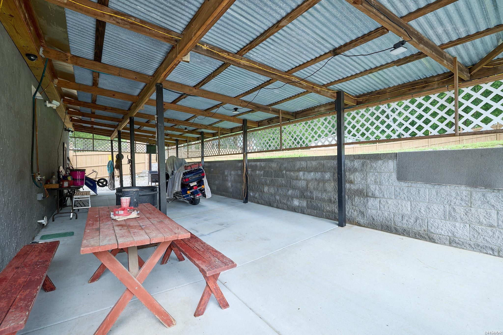 901 Spring Street Property Photo 18